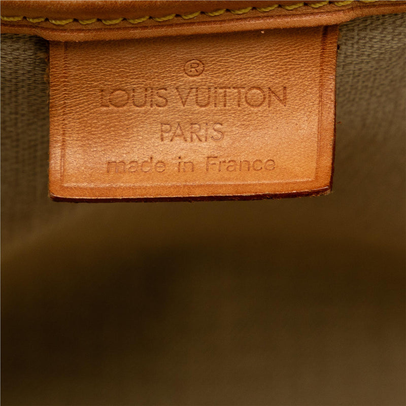 Louis Vuitton Monogram Excursion (SHG-nH0lUa)