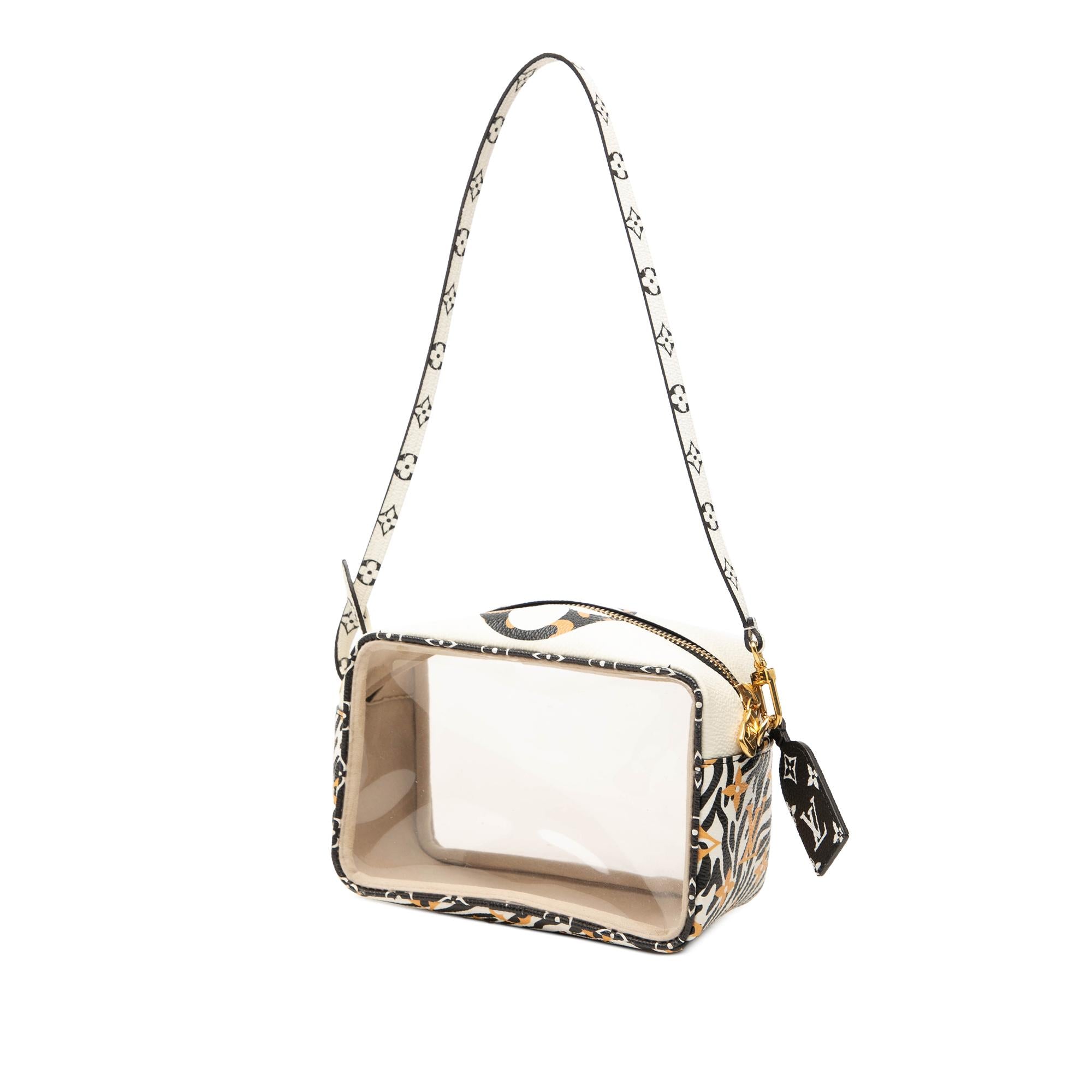 Louis Vuitton Monogram Giant Jungle Beach Pouch