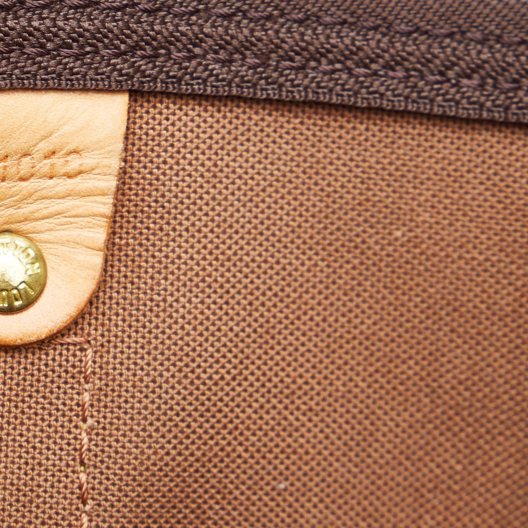 Louis Vuitton Monogram Keepall 50 (SHG-37vfEj)