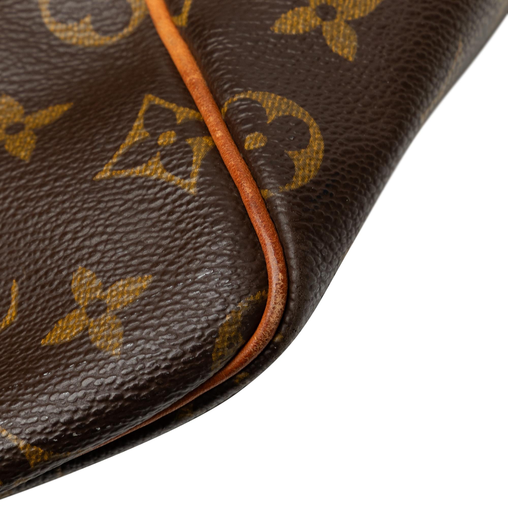Louis Vuitton Monogram Keepall 55 (SHG-PUceea)