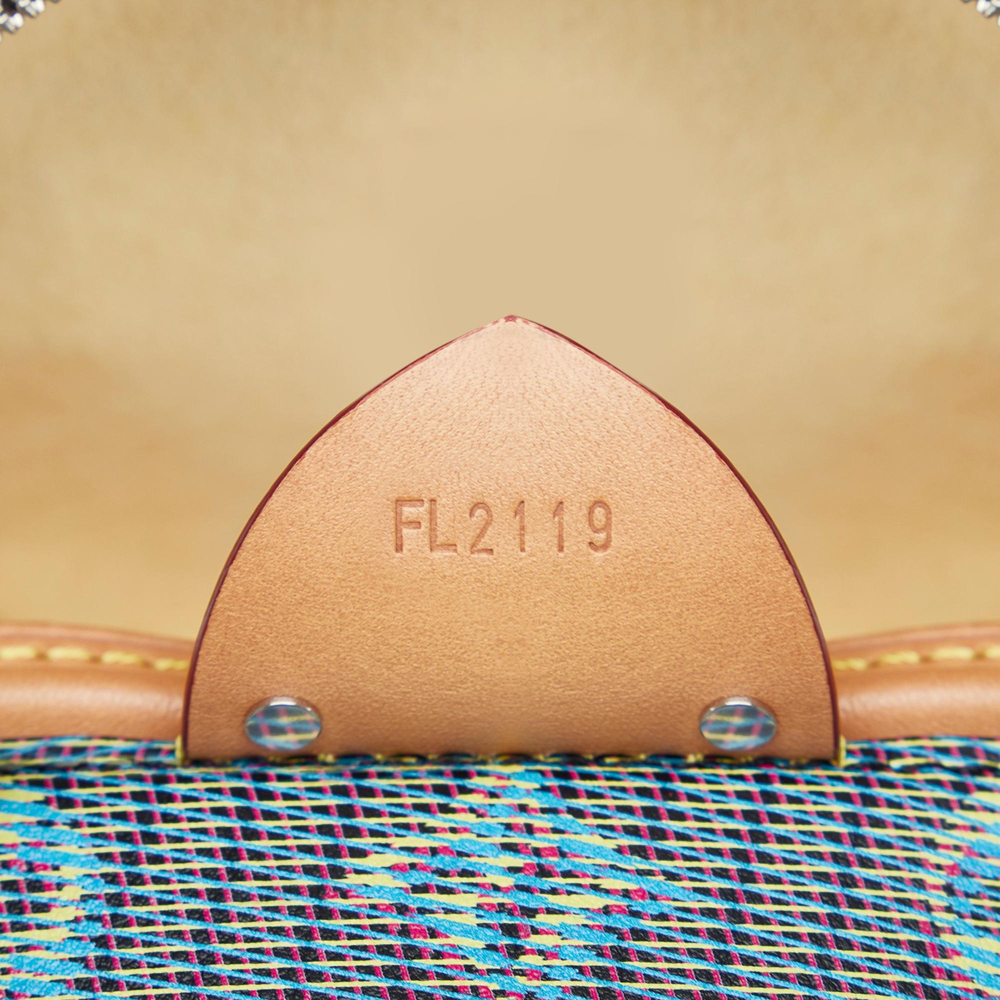 Louis Vuitton Monogram LV Pop Cannes (SHG-rEzBxU)