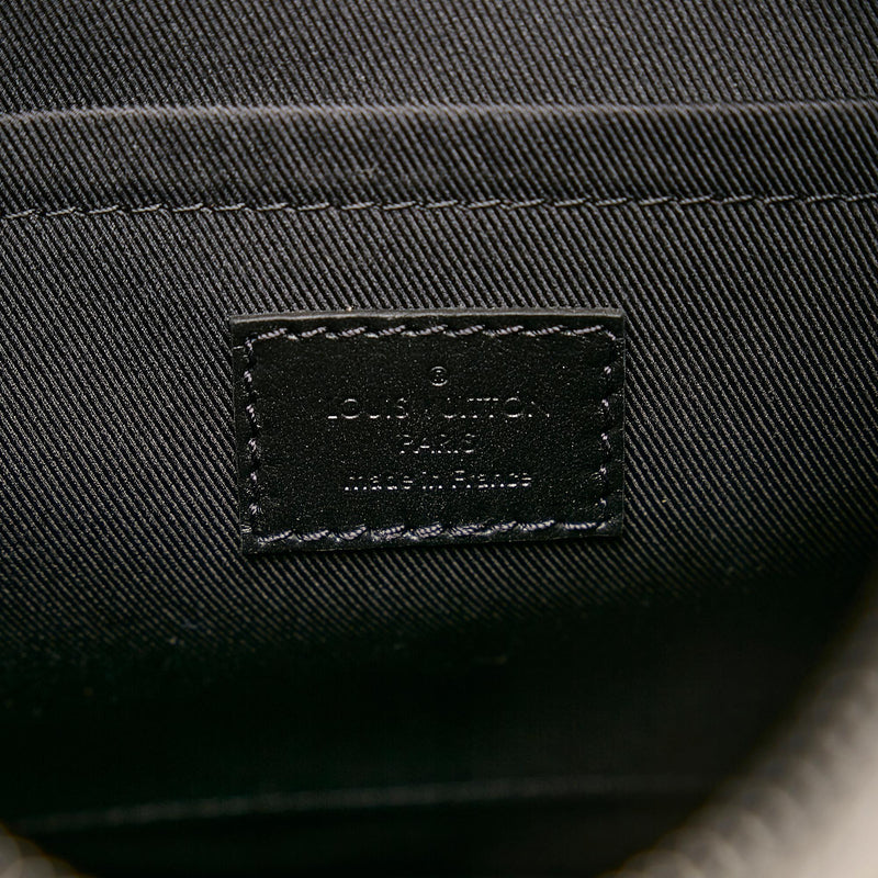 Louis Vuitton Monogram LV Rubber Cruiser (SHG-Z46pHi) – LuxeDH