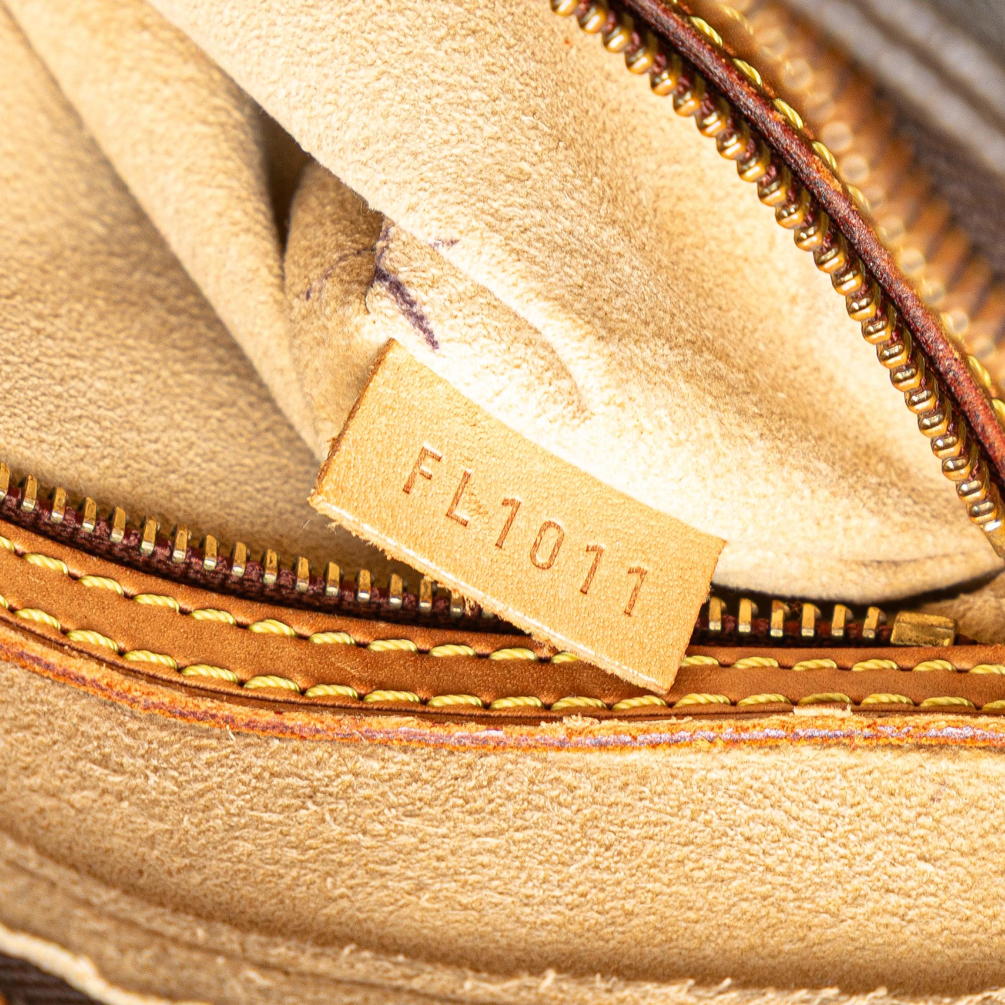 Louis Vuitton Monogram Looping MM