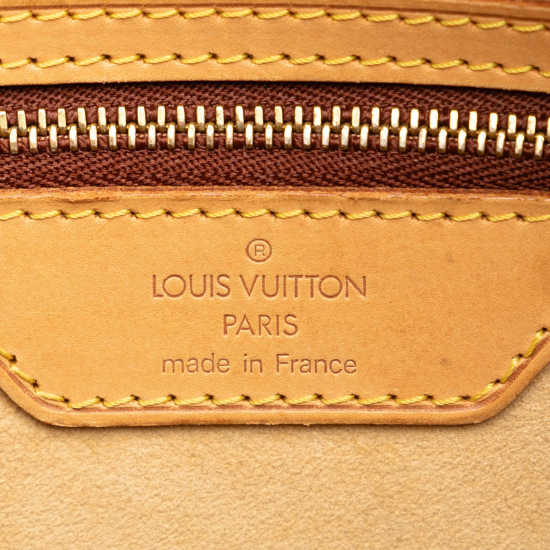 Louis Vuitton Monogram Luco (SHG-AOerMm)