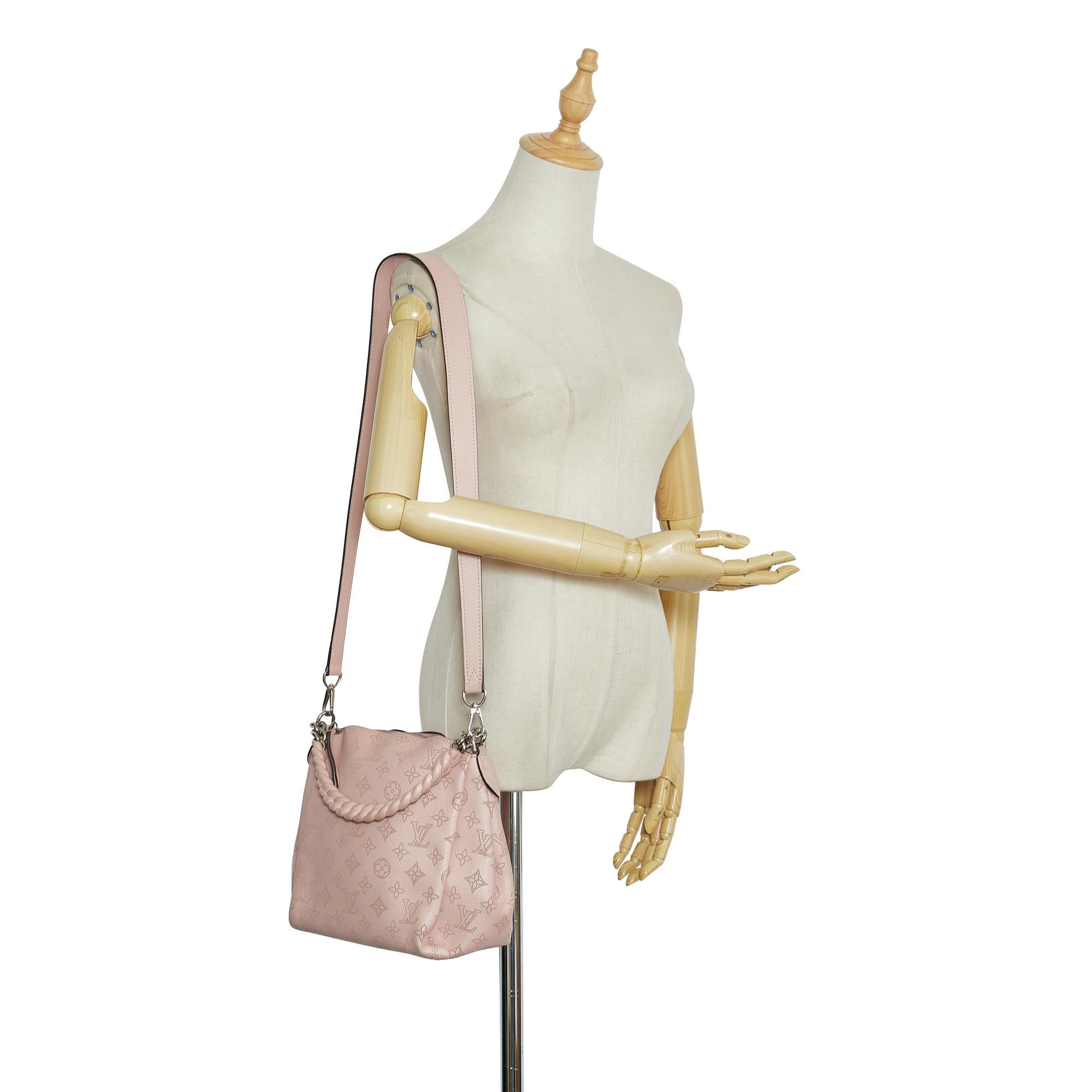 Louis Vuitton Monogram Mahina Babylone Chain BB (SHG-kgcBQV)