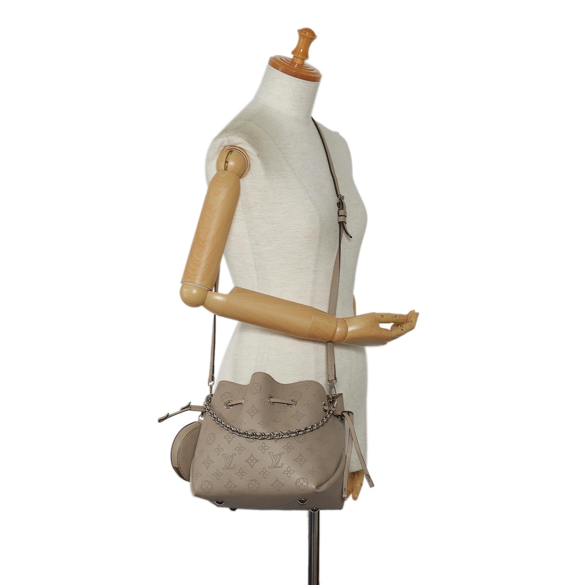 Louis Vuitton Monogram Mahina Bella (SHG-UXl6Gr)