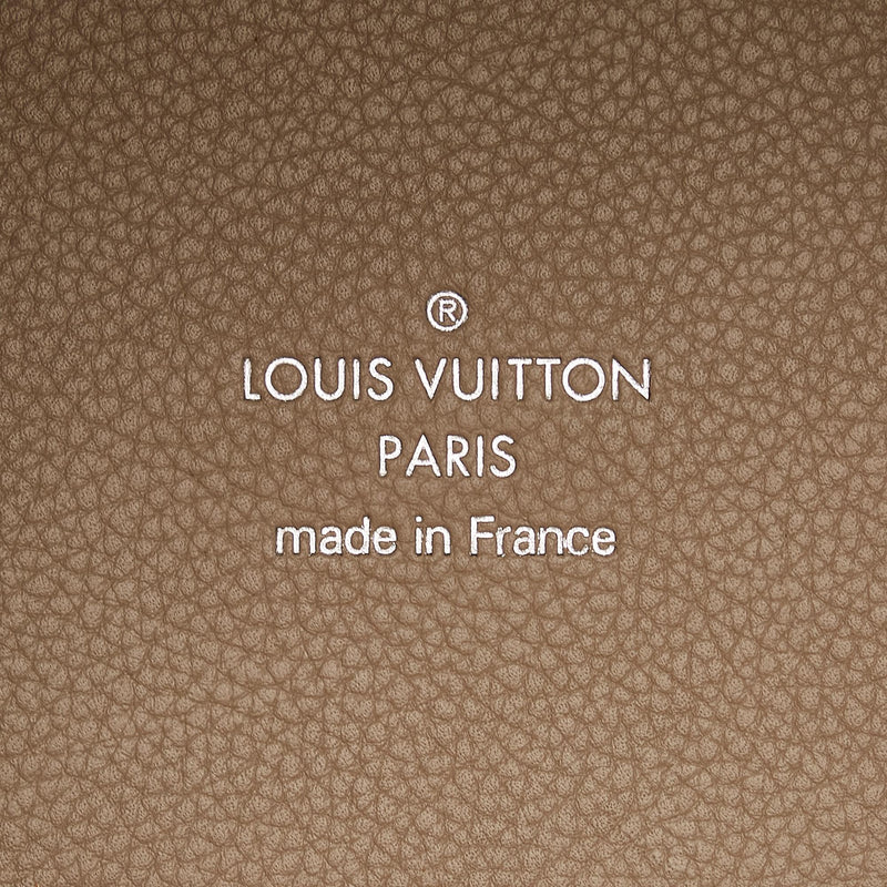 Louis Vuitton Monogram Mahina Hina PM (SHG-AJjpm0)