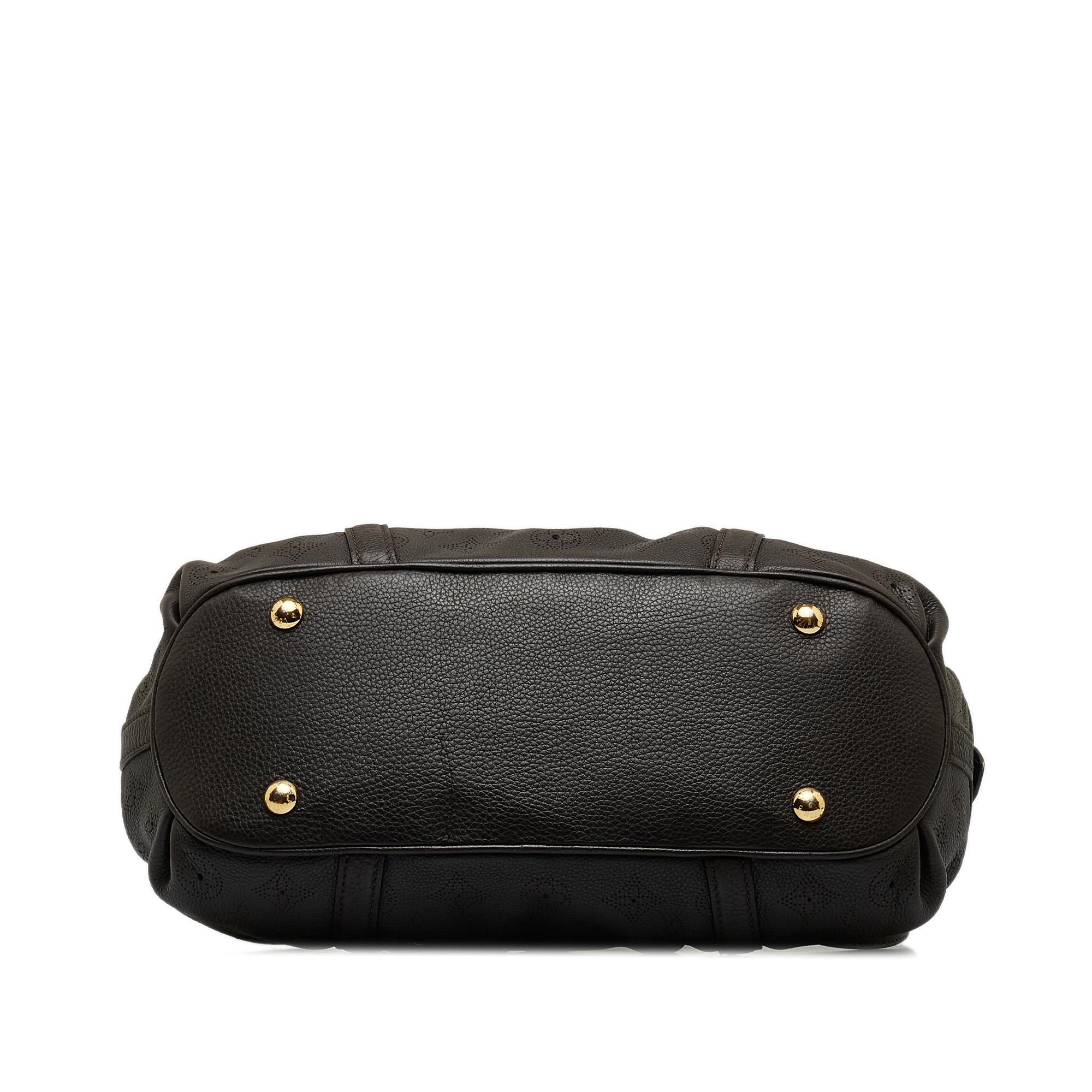 Louis Vuitton Monogram Mahina Lunar PM (SHG-AW4gIk)