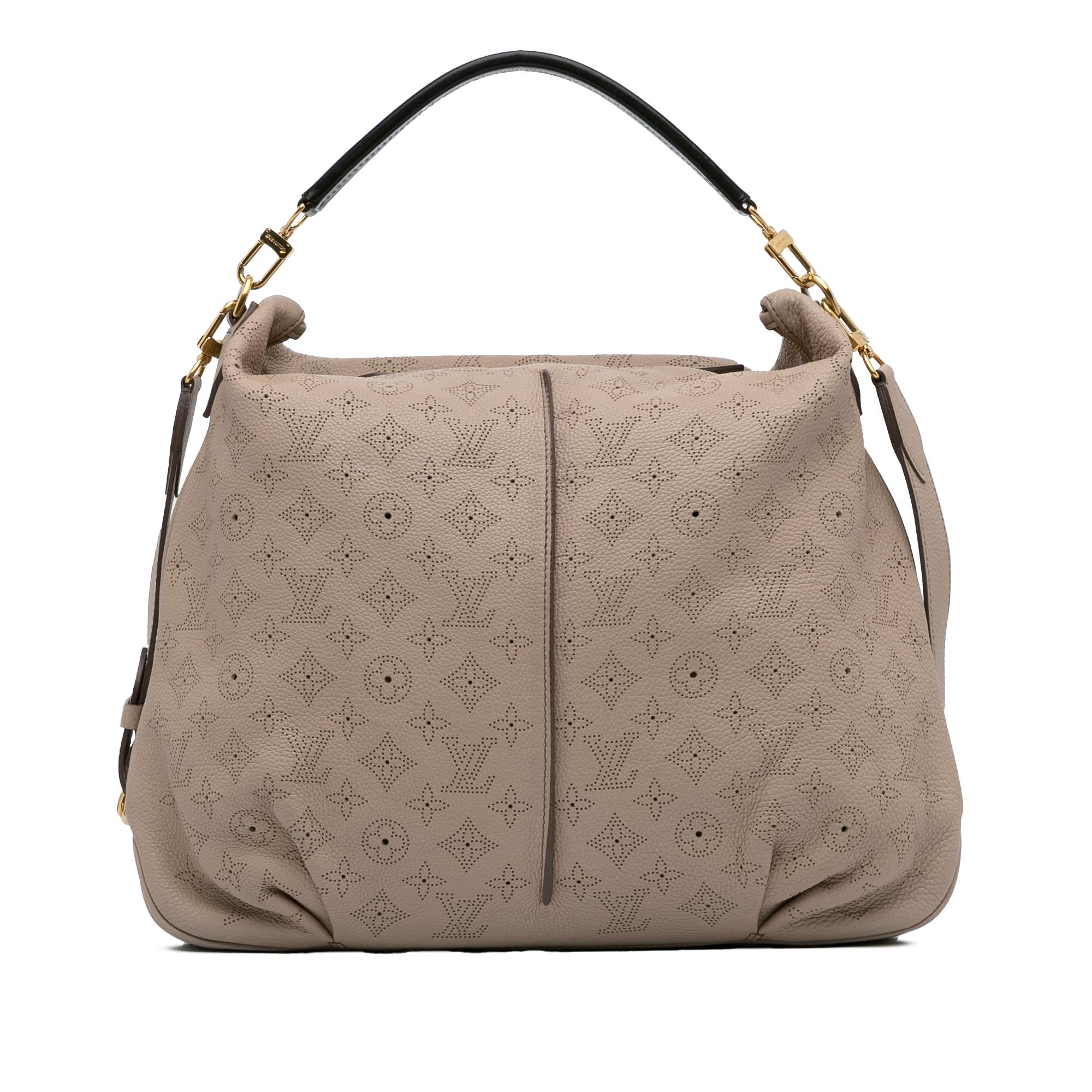 Louis Vuitton Monogram Mahina Selene MM (SHG-c7G6NL)