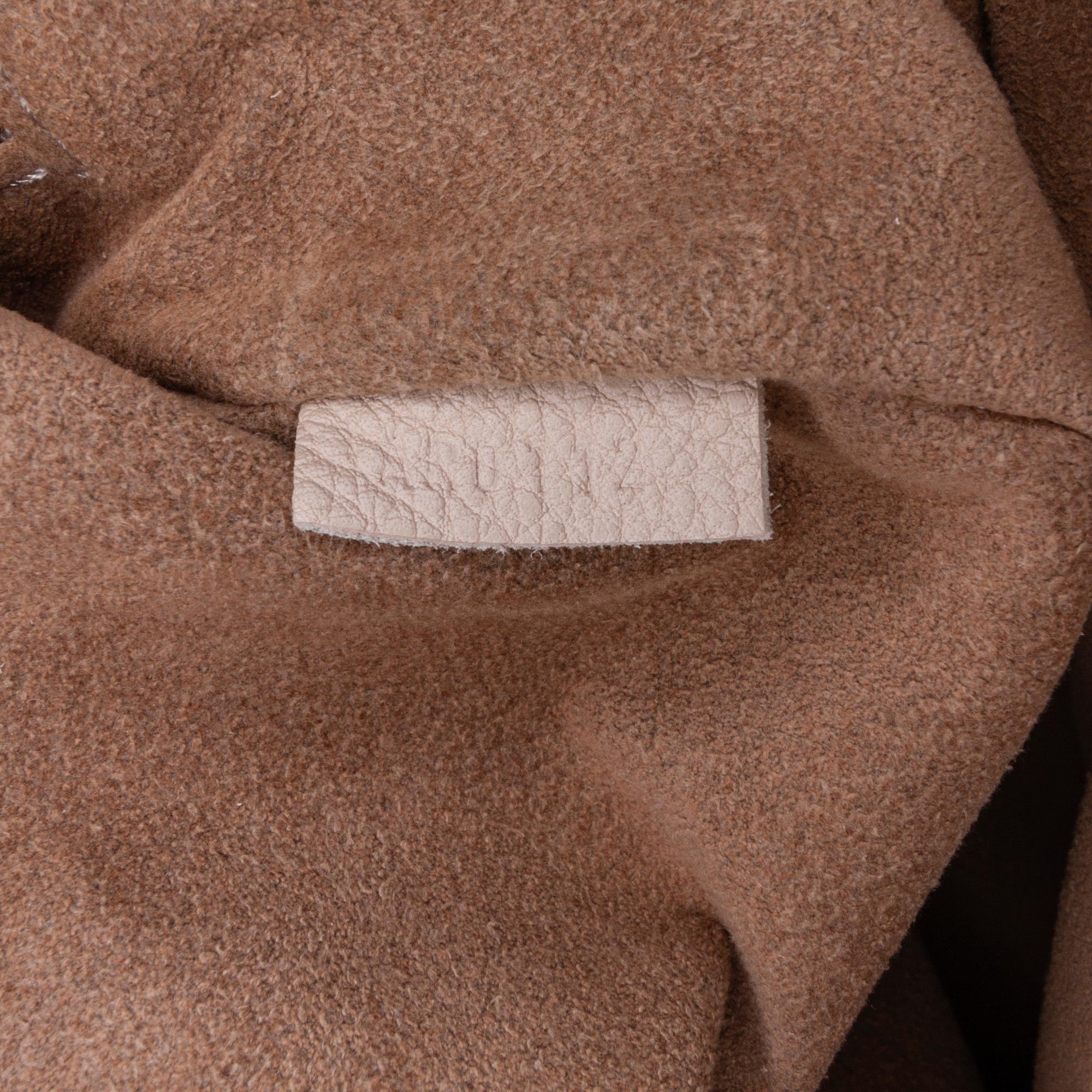 Louis Vuitton Monogram Mahina Selene MM (SHG-c7G6NL)