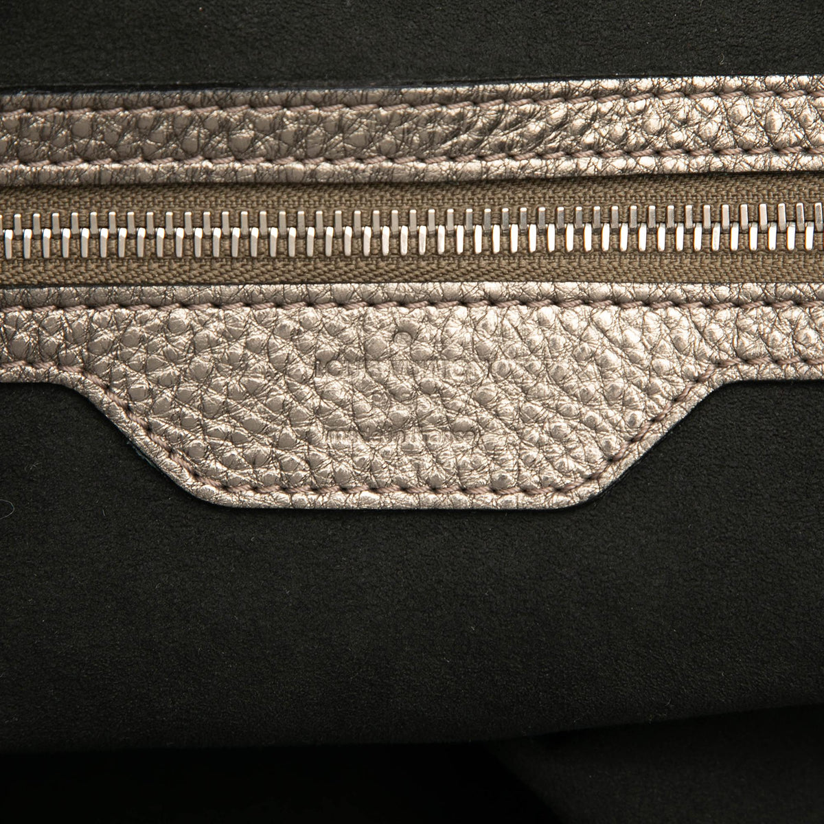 Louis Vuitton Monogram Mahina XL