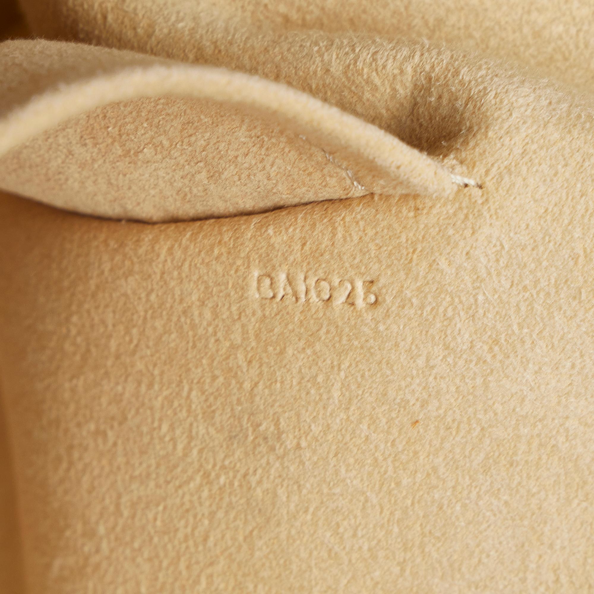 Louis Vuitton Monogram Manhattan GM (SHG-BZf3HU)