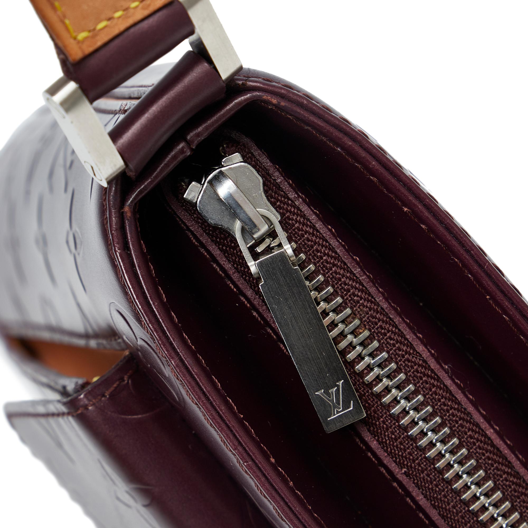 Louis Vuitton Monogram Mat Alston (SHG-3zQwPU)