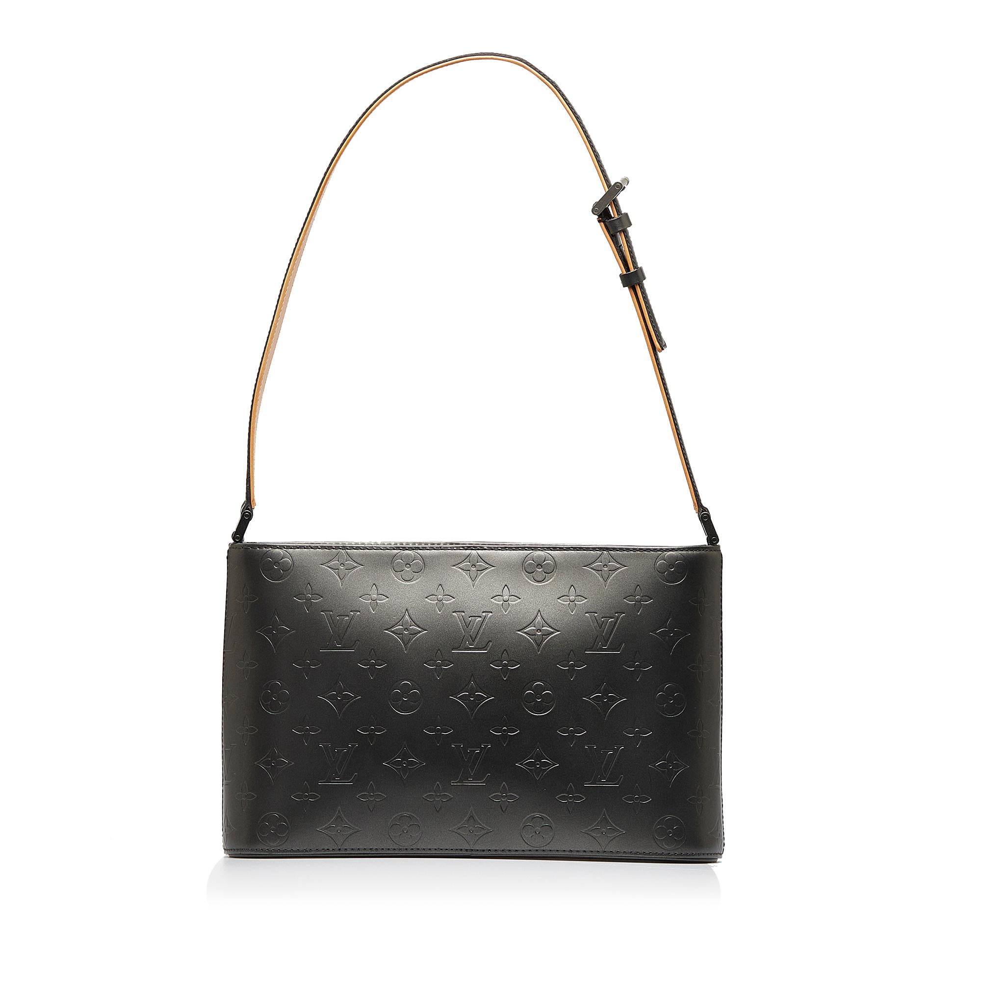 Louis Vuitton Monogram Mat Alston (SHG-ETHS4y)