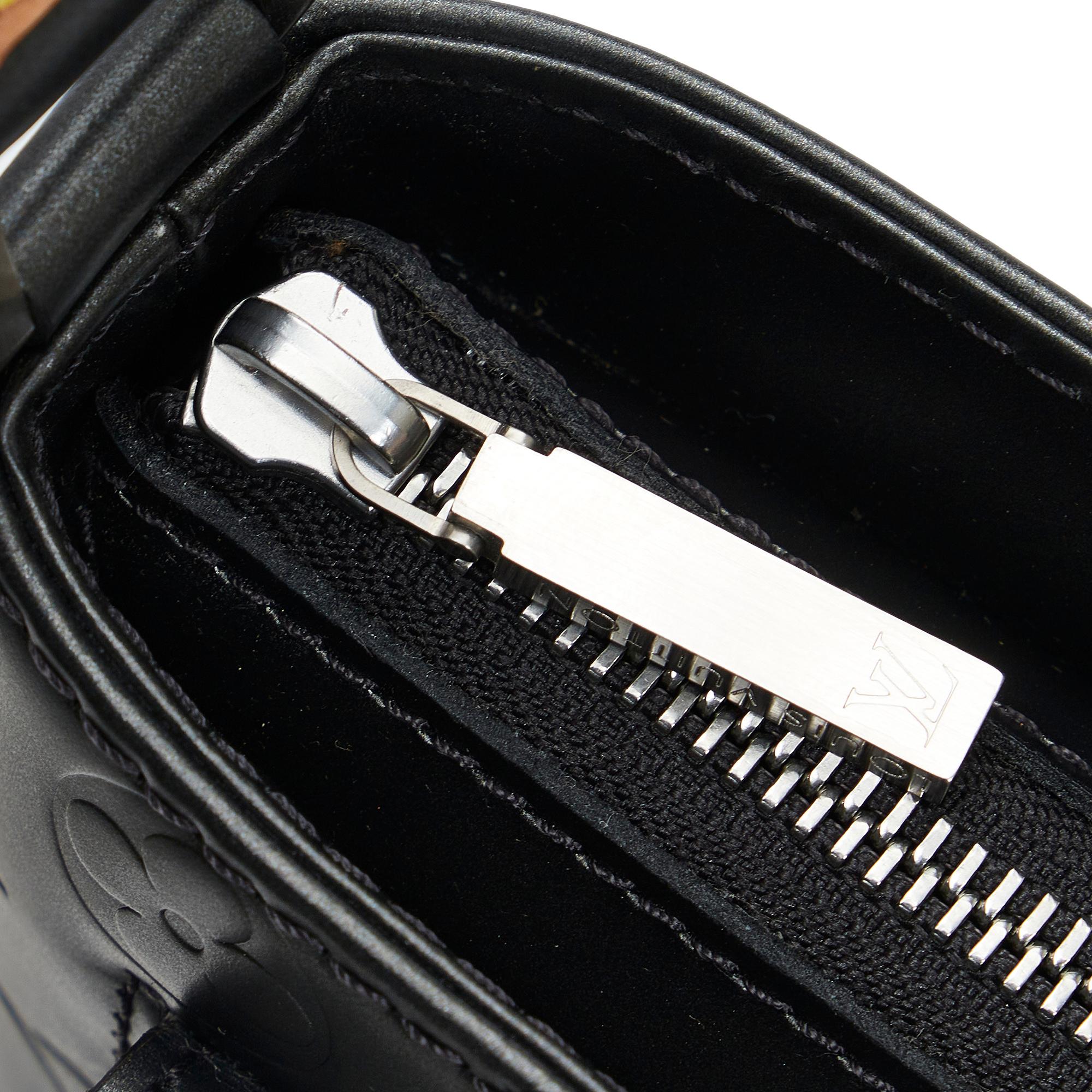 Louis Vuitton Monogram Mat Alston (SHG-ETHS4y)