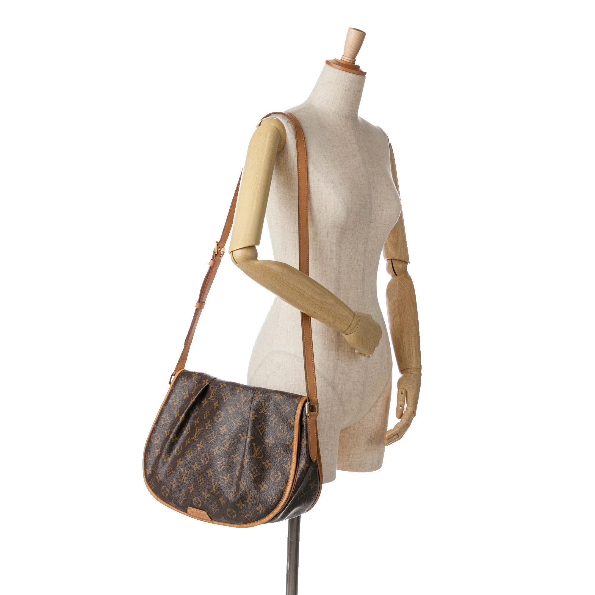 Louis Vuitton Monogram Menilmontant MM (SHG-PpU73F)