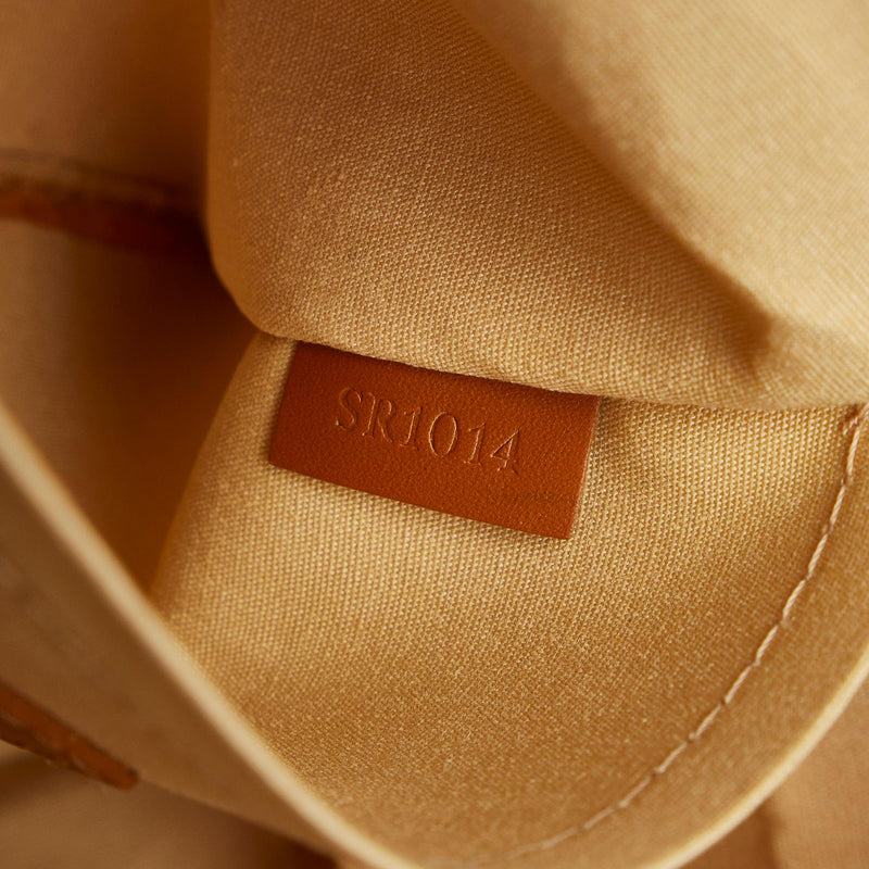 Louis Vuitton Monogram Mini Lin Lucille PM (SHG-GW9O2N)
