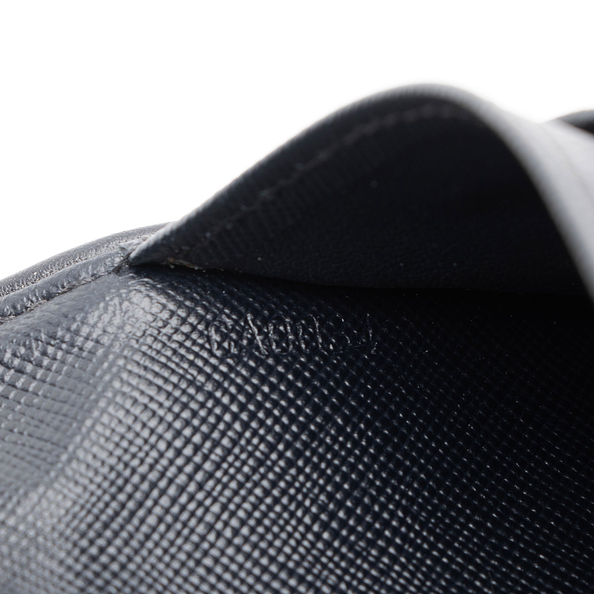 Louis Vuitton Monogram Mini Lin Porte Tresor International Wallet (SHF-NQBrFE)