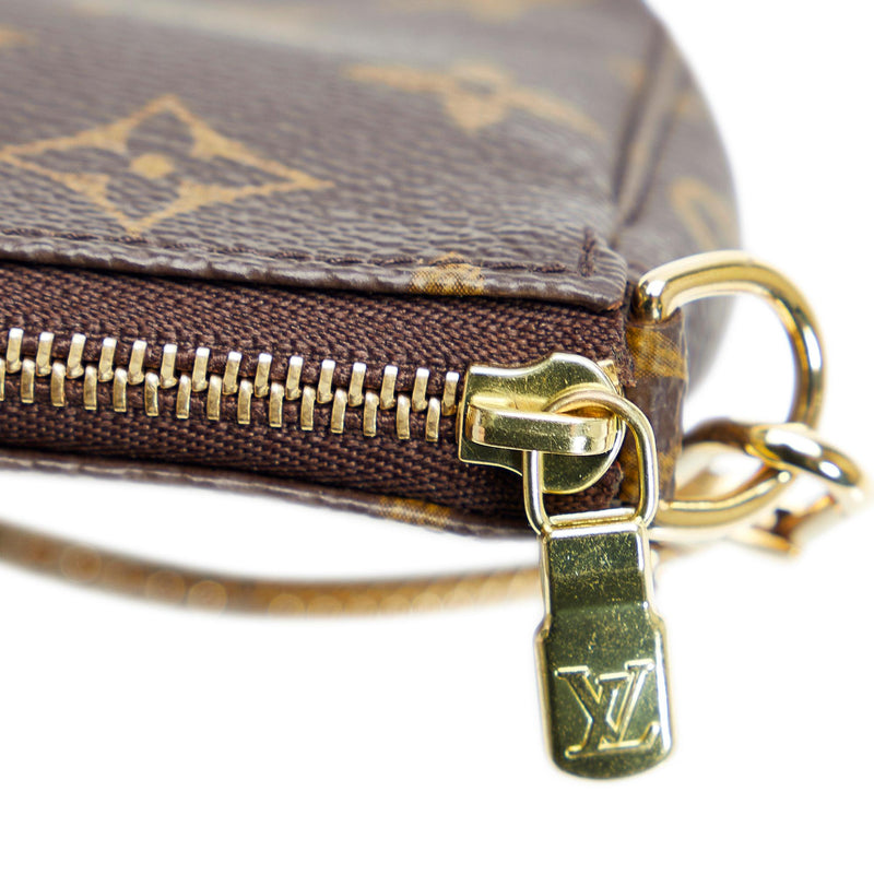Louis Vuitton Monogram Mini Pochette Accessoires - Accessories