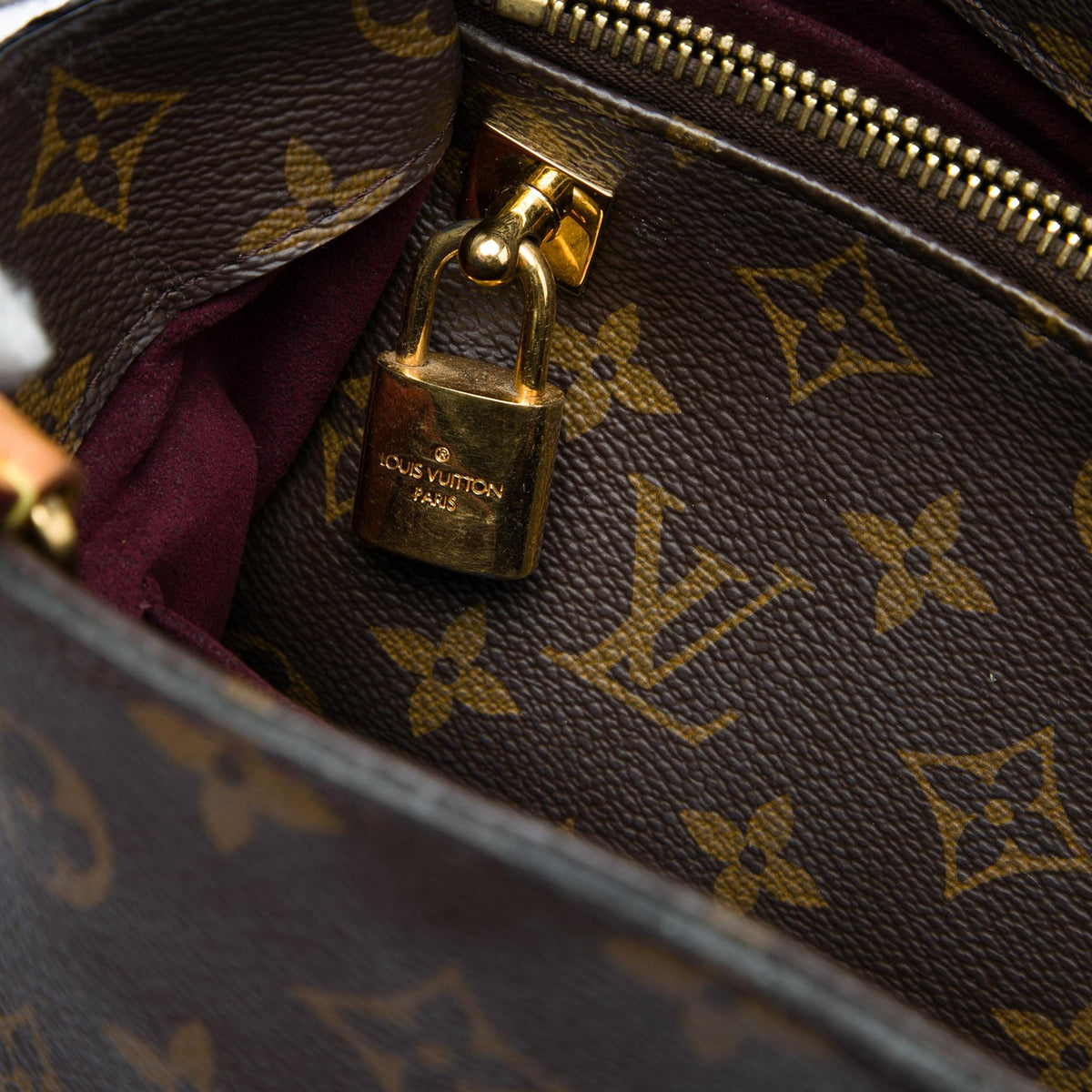 Louis Vuitton Monogram Montaigne MM