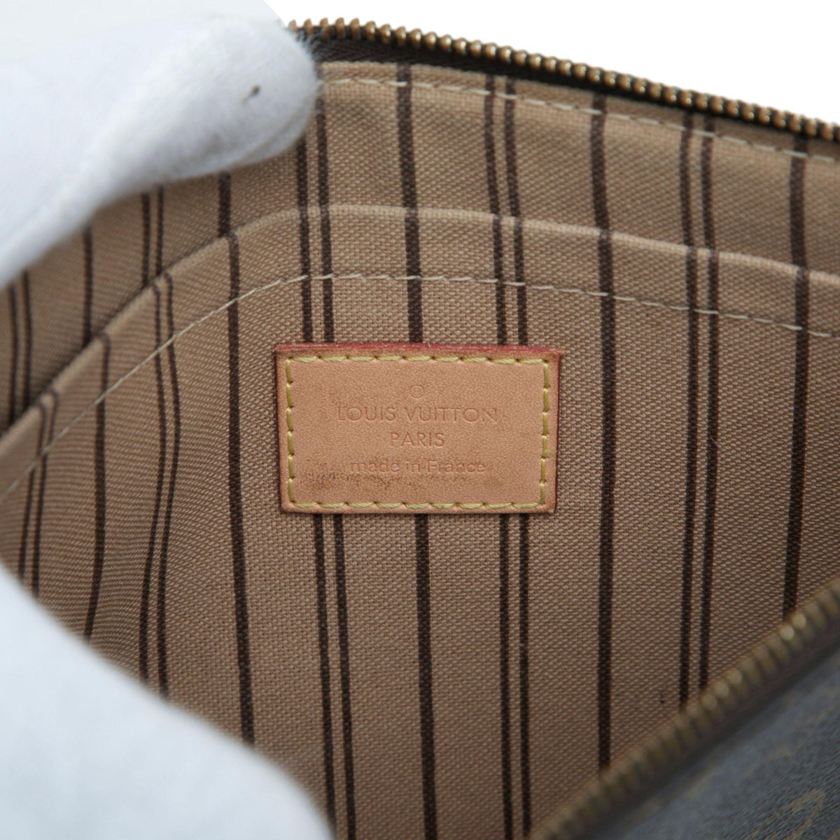 Louis Vuitton Monogram Neverfull MM Pouch