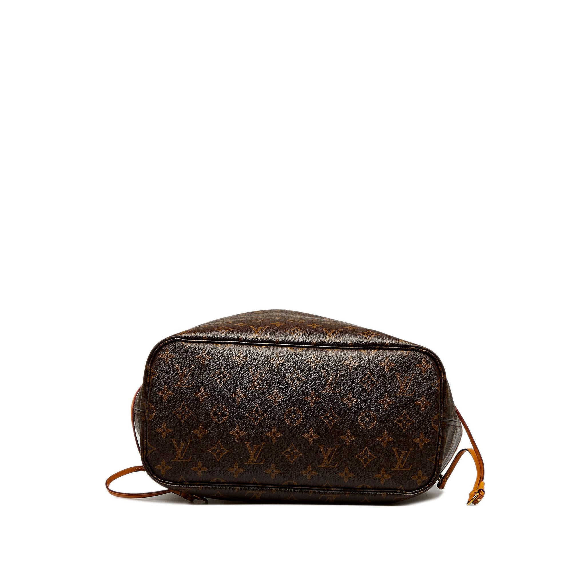 Louis Vuitton Monogram Neverfull MM (SHG-vhmfh9)