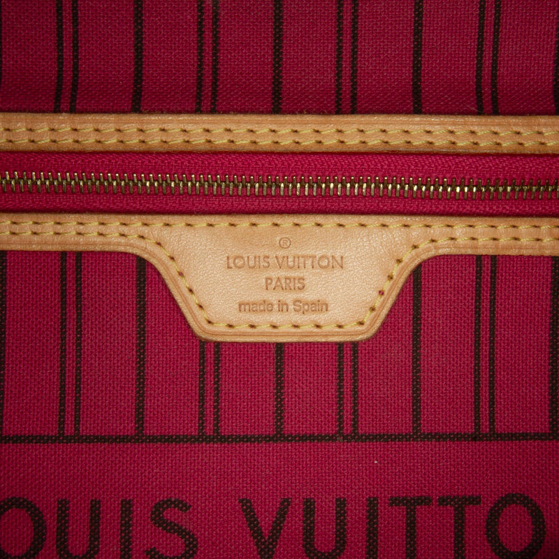 Louis Vuitton Monogram Neverfull MM (SHG-gl8Vnz)