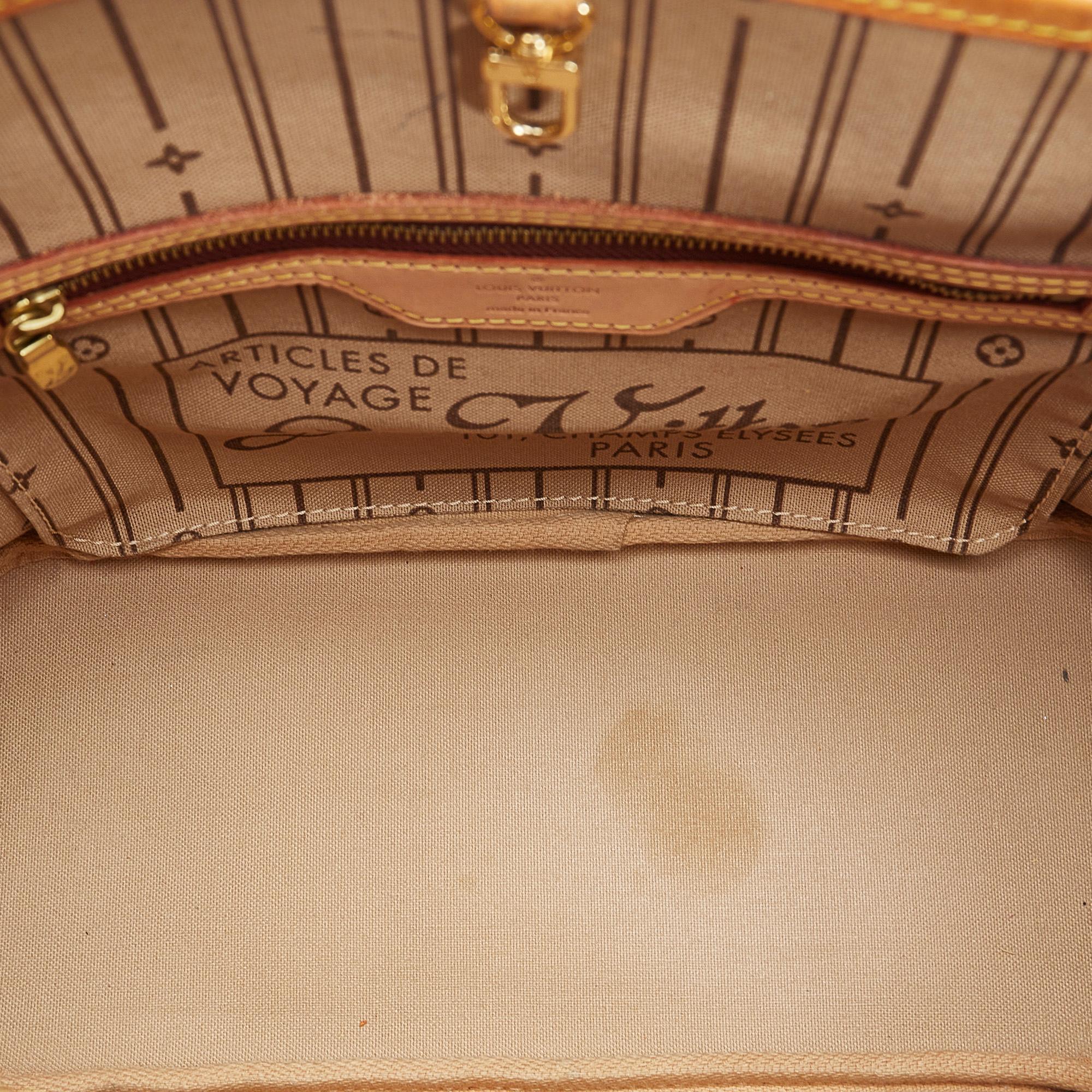 Louis Vuitton Monogram Neverfull PM (SHG-xDpoSU)