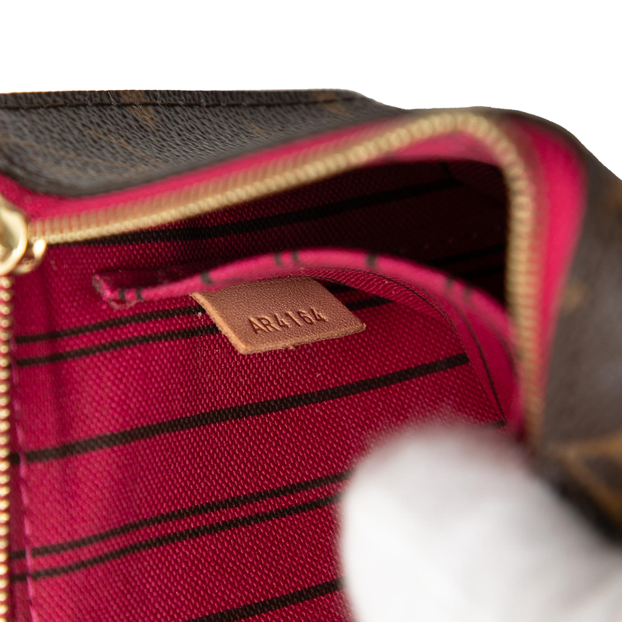 Louis Vuitton Monogram Neverfull Pouch PM