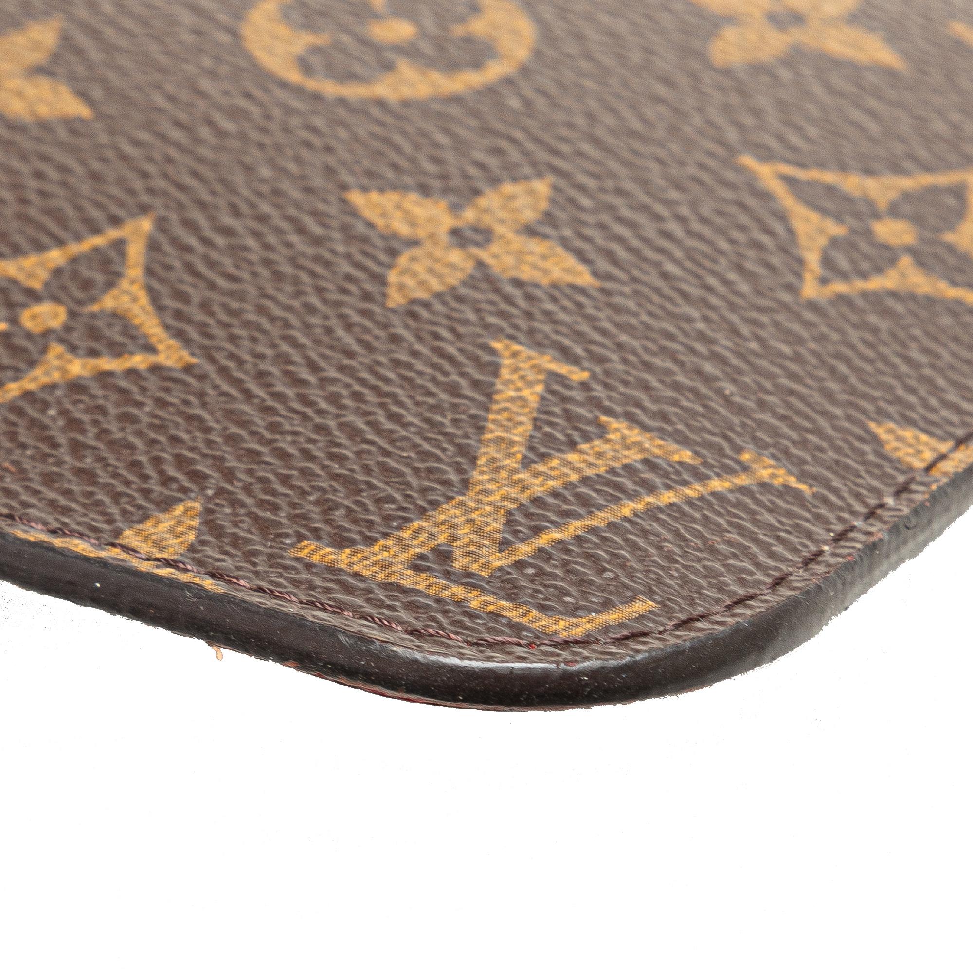 Louis Vuitton Monogram Neverfull Pouch