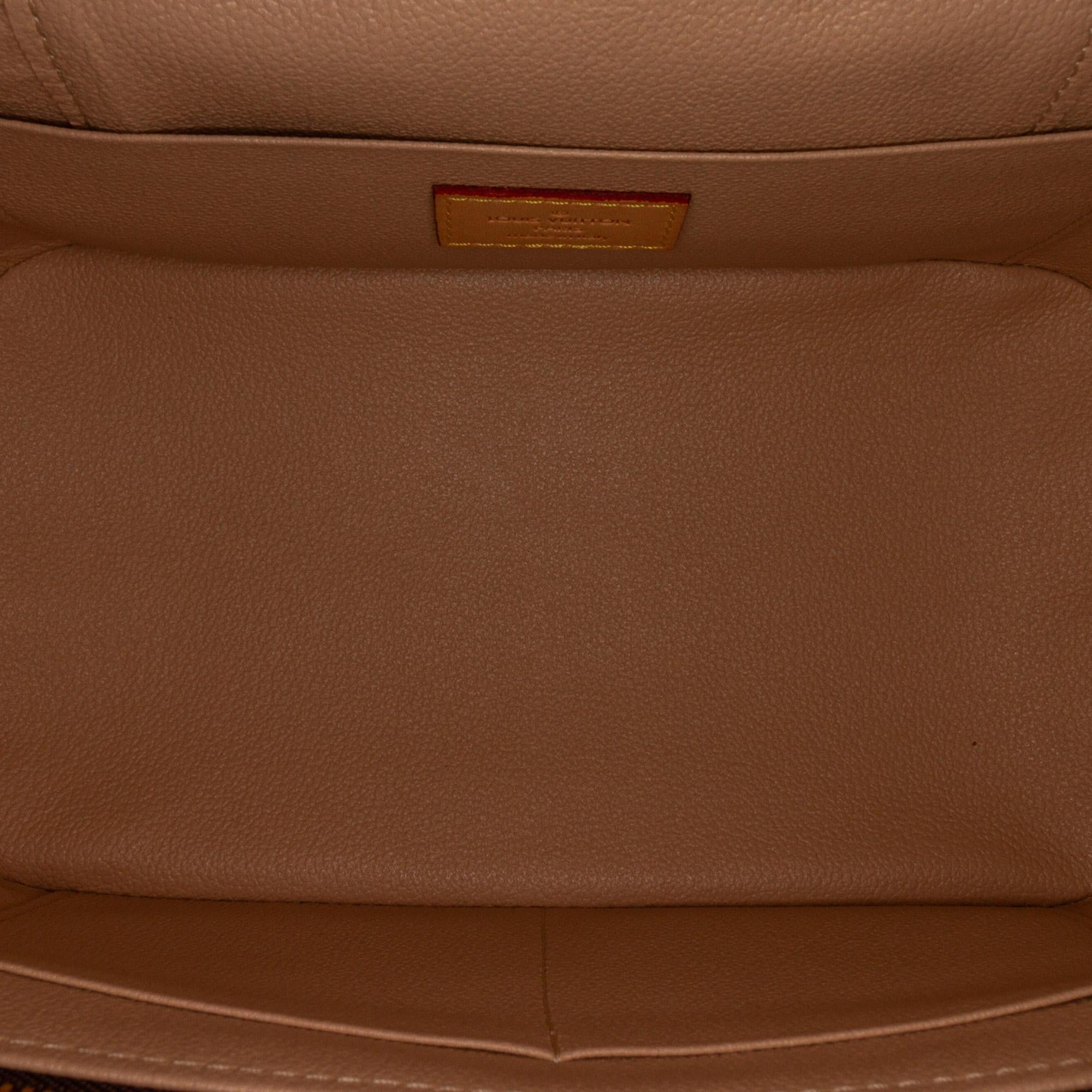 Louis Vuitton Monogram Nice BB (SHG-GVmv9W)