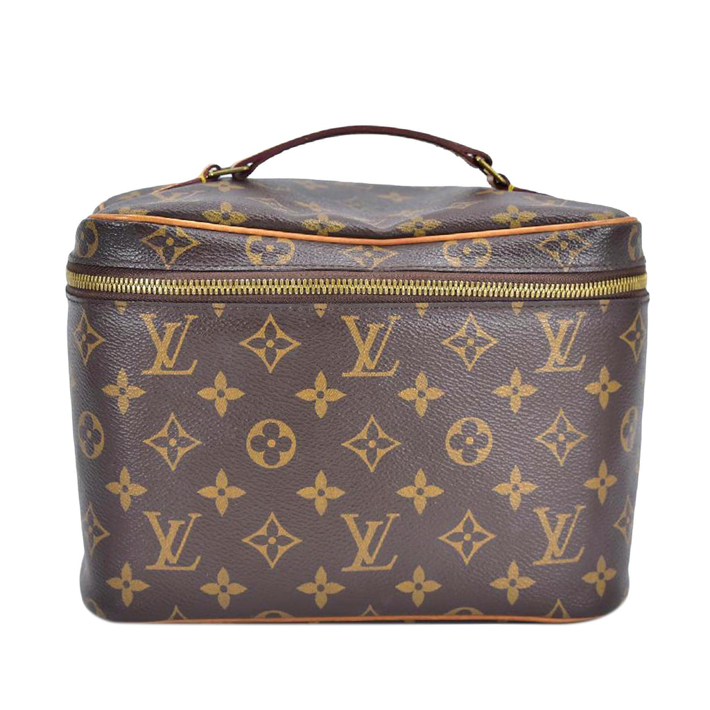 Louis Vuitton Nice BB v Nice train case: What's In My Bag & Why I