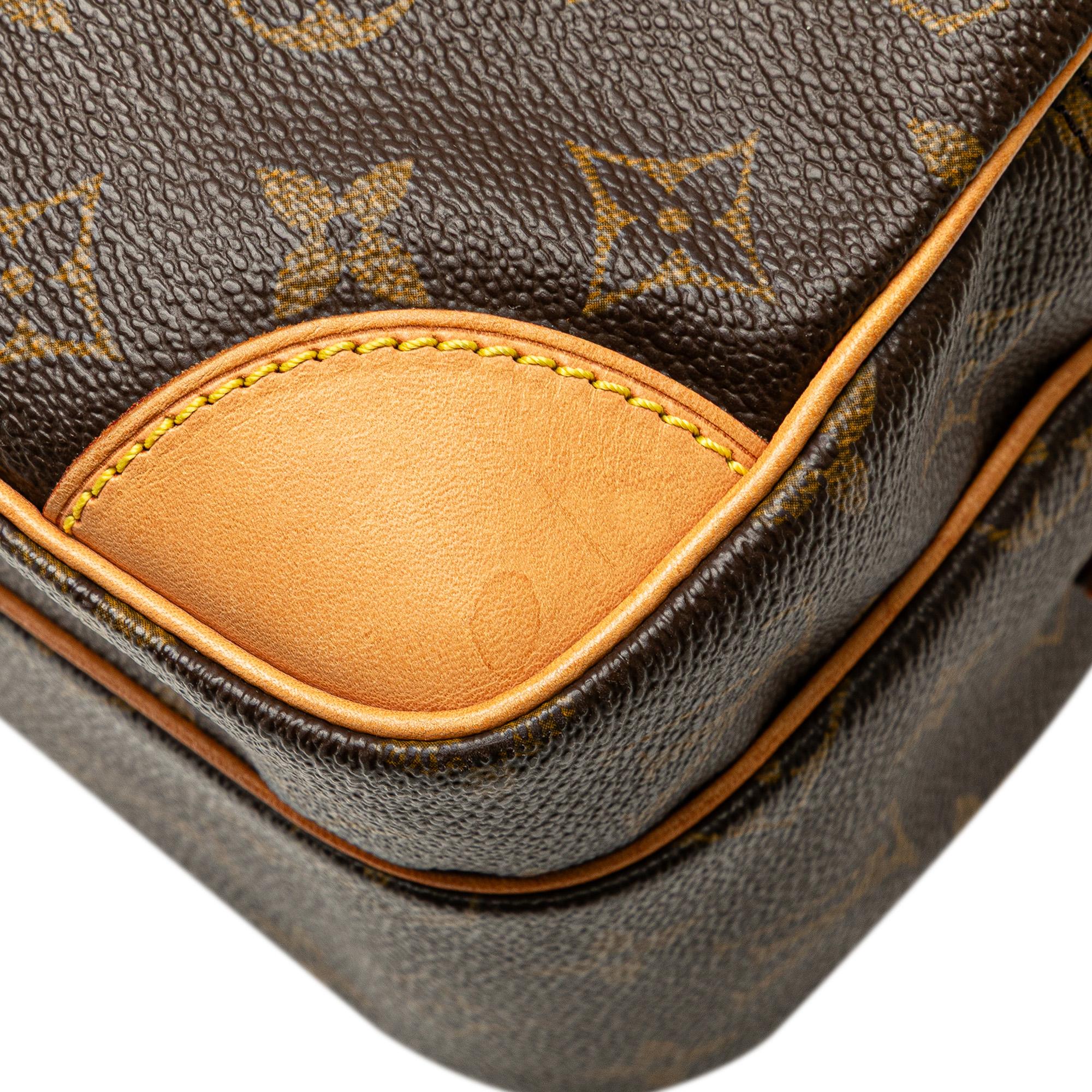 Louis Vuitton Monogram Nil Crossbody