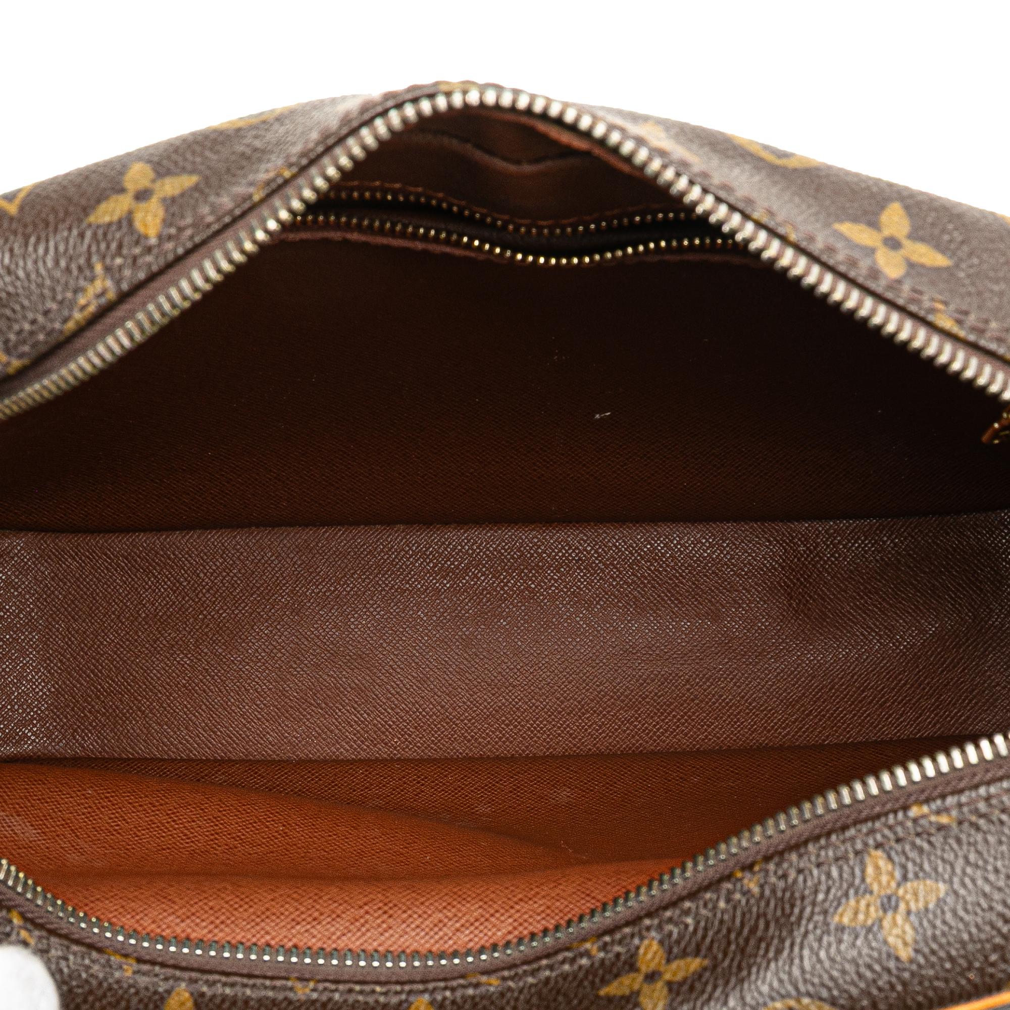 Louis Vuitton Monogram Nil Crossbody