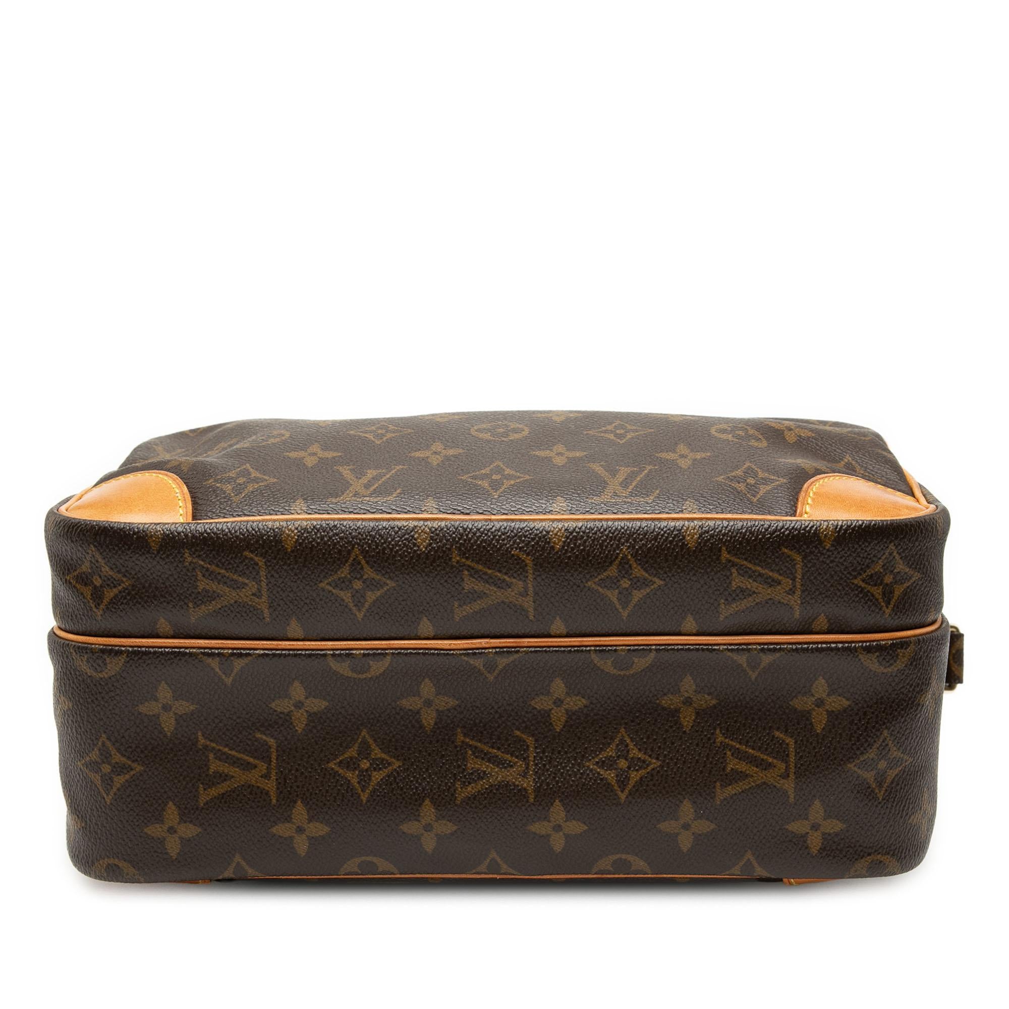 Louis Vuitton Monogram Nil Crossbody