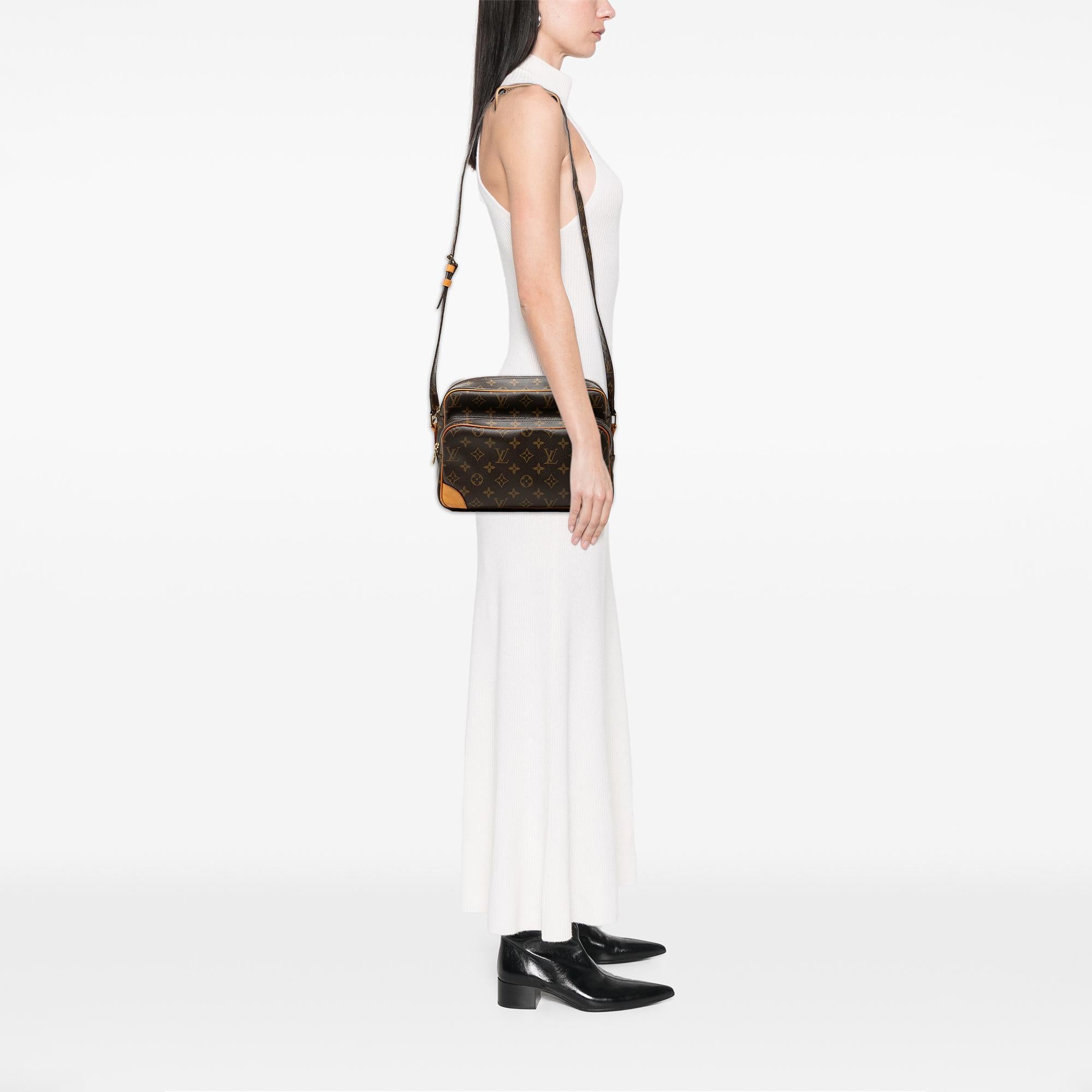 Louis Vuitton Monogram Nil Crossbody