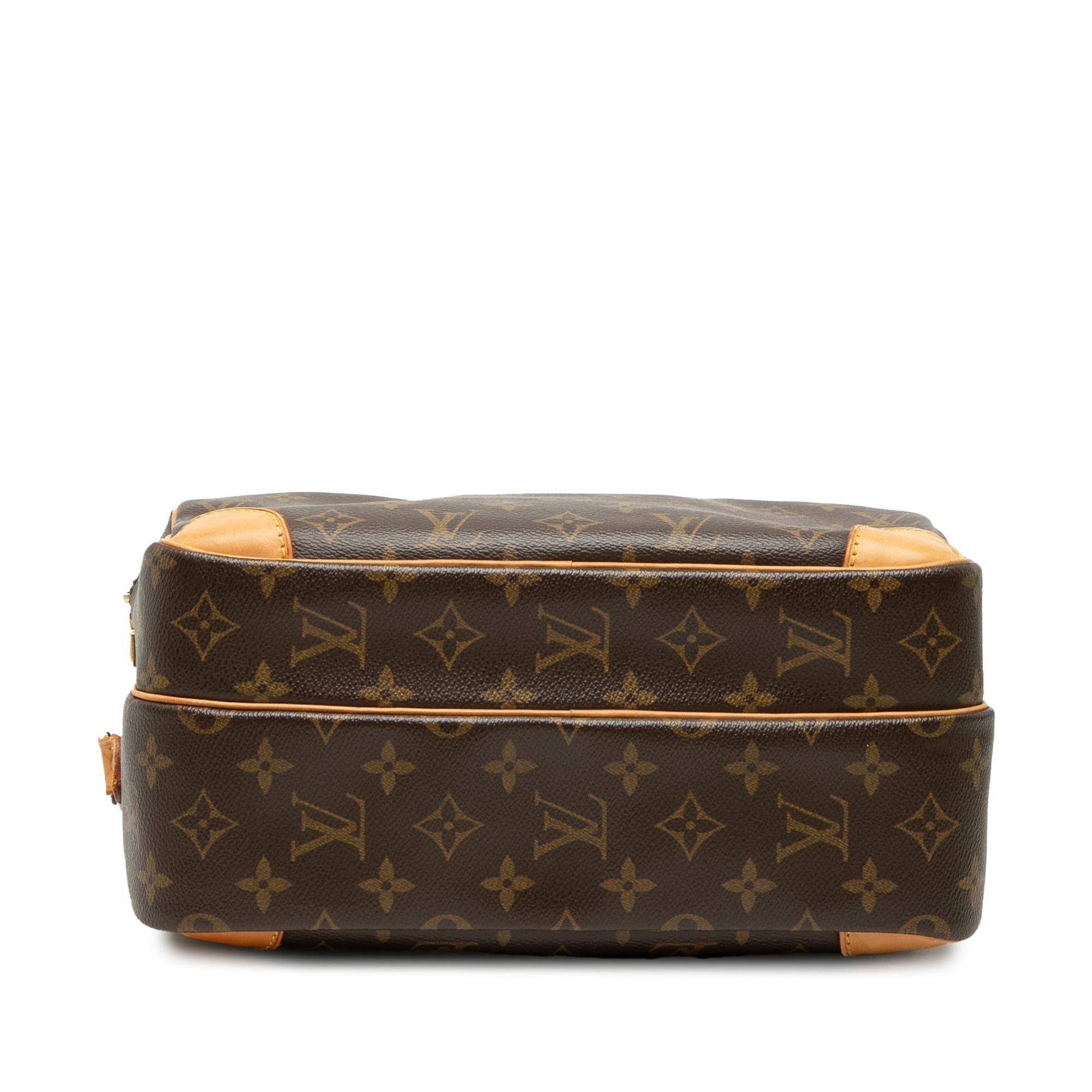 Louis Vuitton Monogram Nil Crossbody