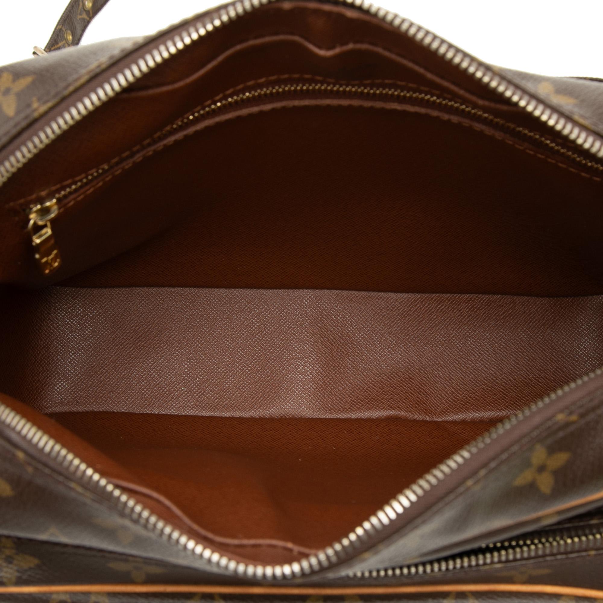 Louis Vuitton Monogram Nil Crossbody