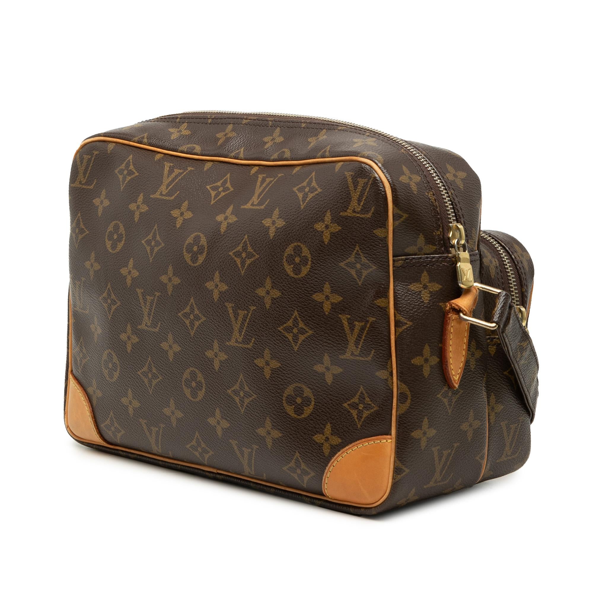 Louis Vuitton Monogram Nil Crossbody