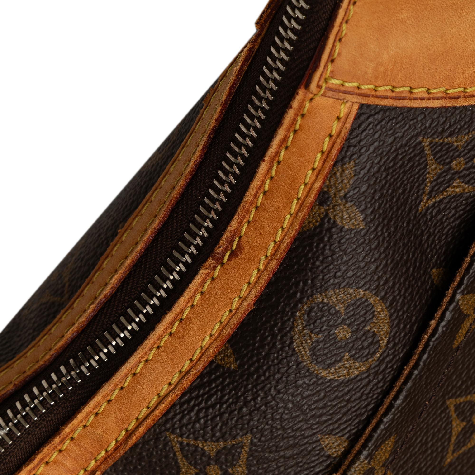 Louis Vuitton Monogram Odeon PM (SHG-niF5YE)
