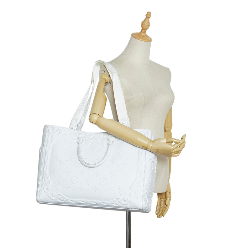 Louis Vuitton 2023 Pre-owned Ornaments Sac Plat 24H Tote Bag - White