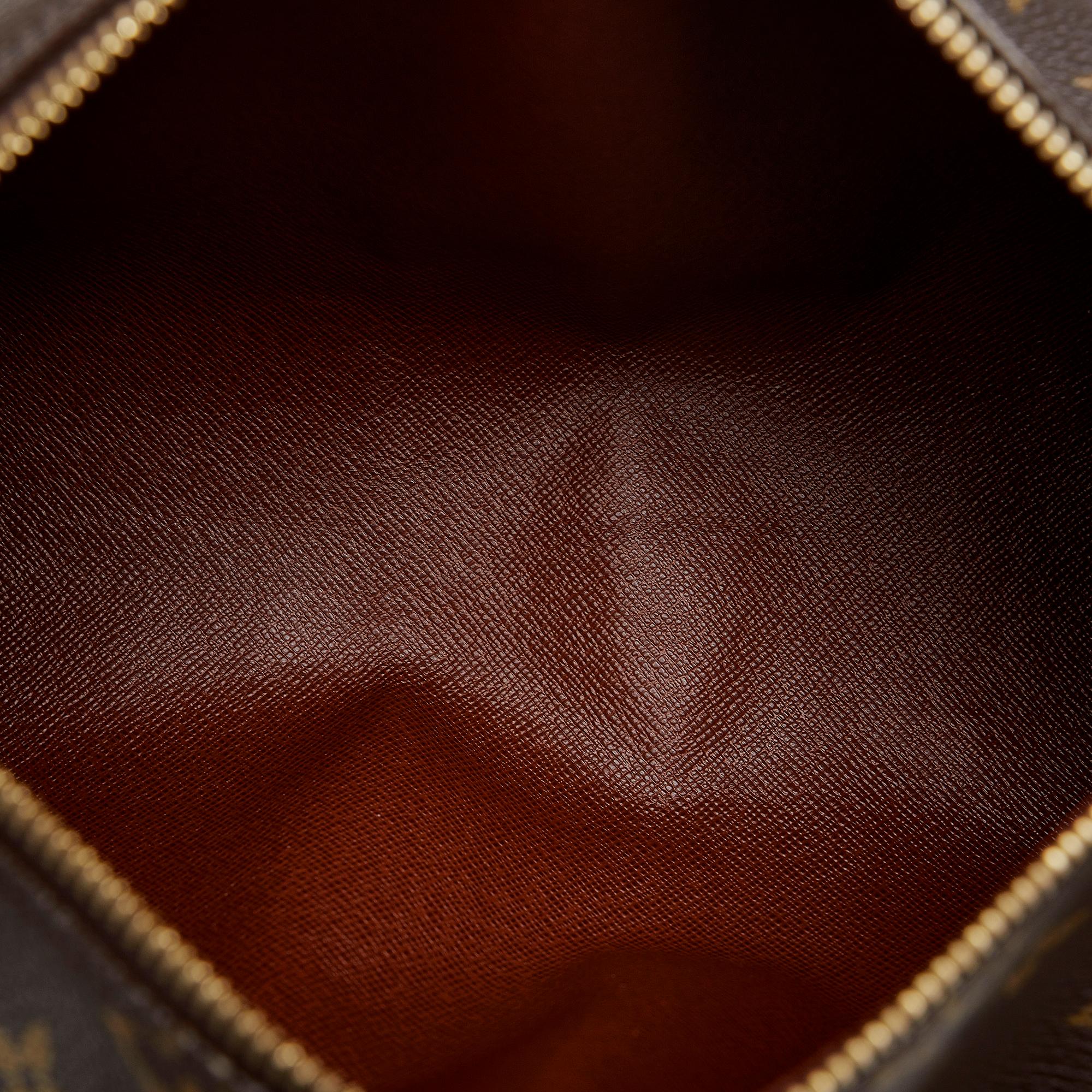 Louis Vuitton Monogram Papillon 26 (SHG-qG7dtH)