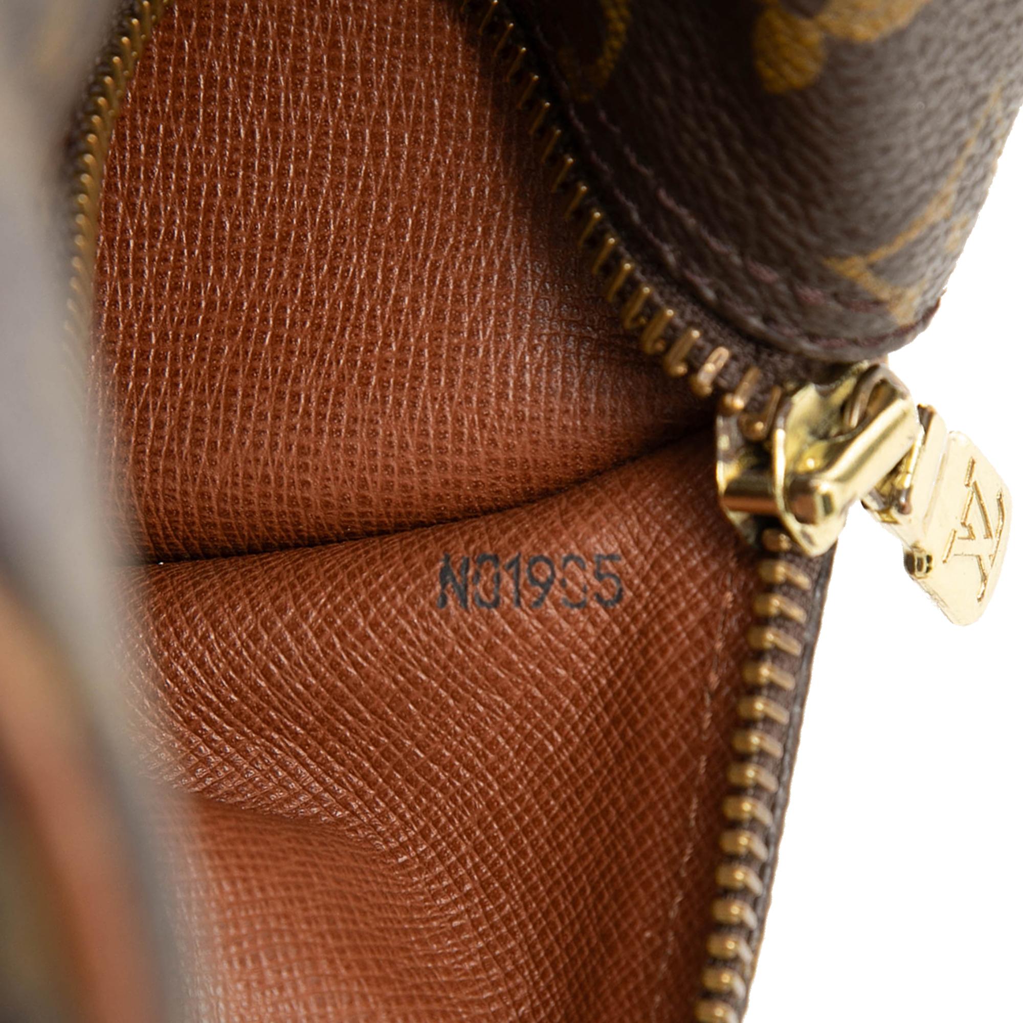 Louis Vuitton Monogram Papillon 26
