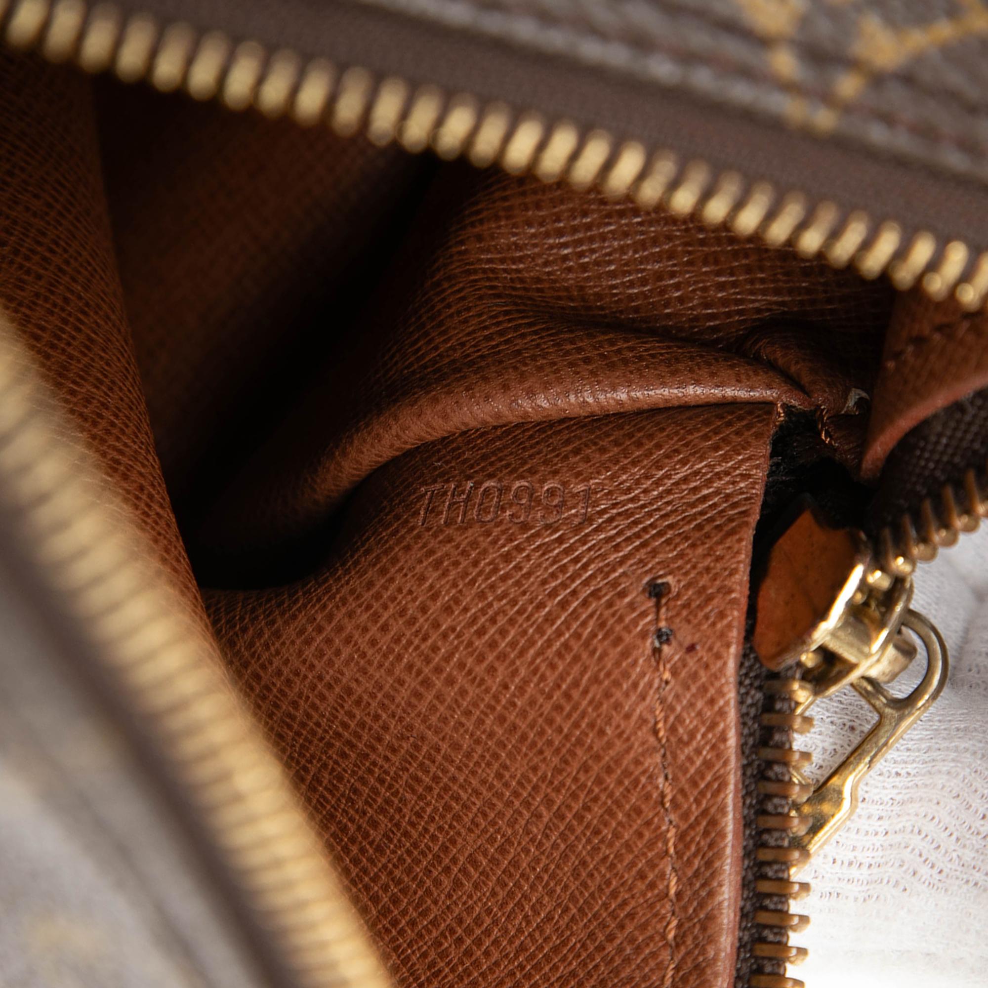 Louis Vuitton Monogram Papillon 26