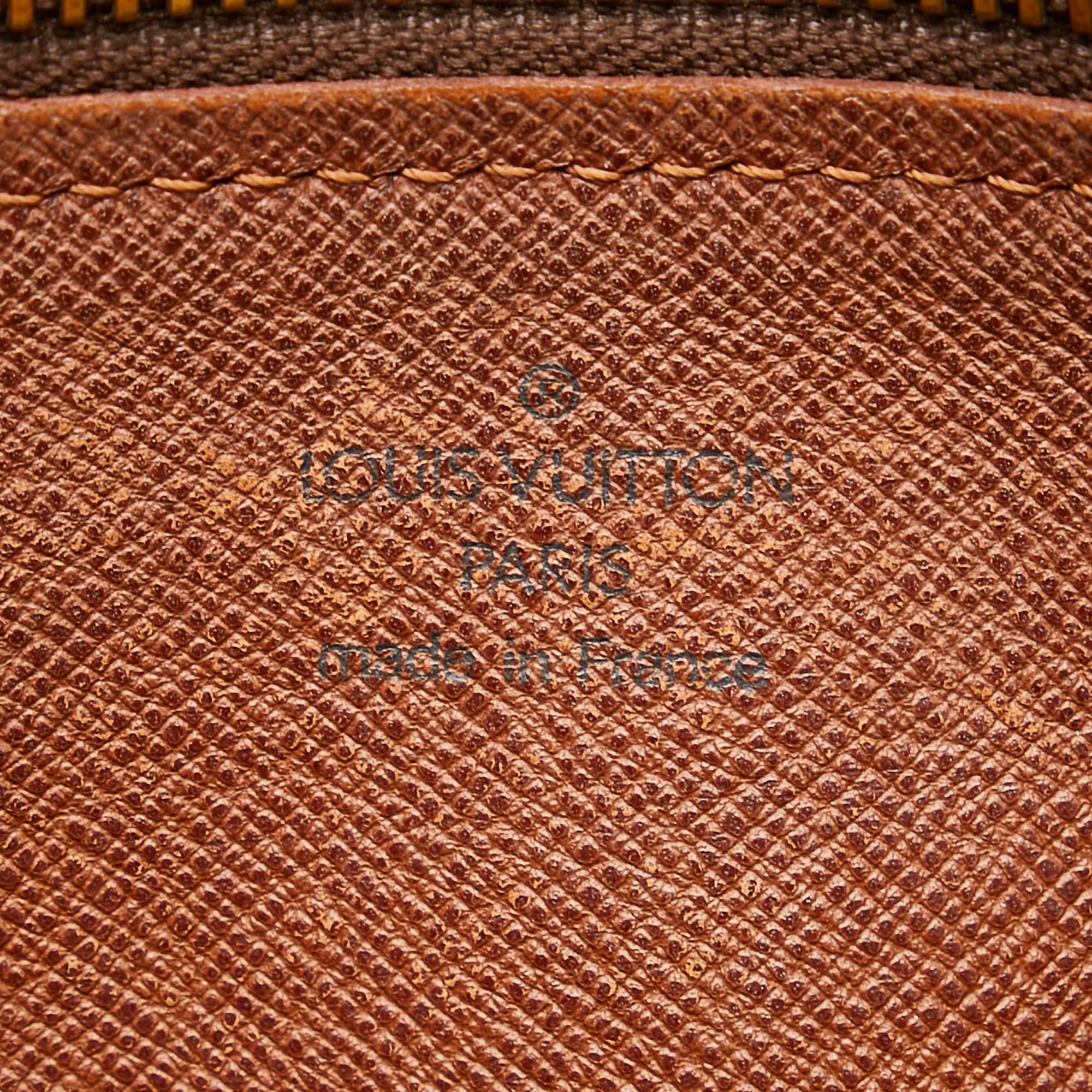 Louis Vuitton Monogram Papillon 28 (SHG-28148)