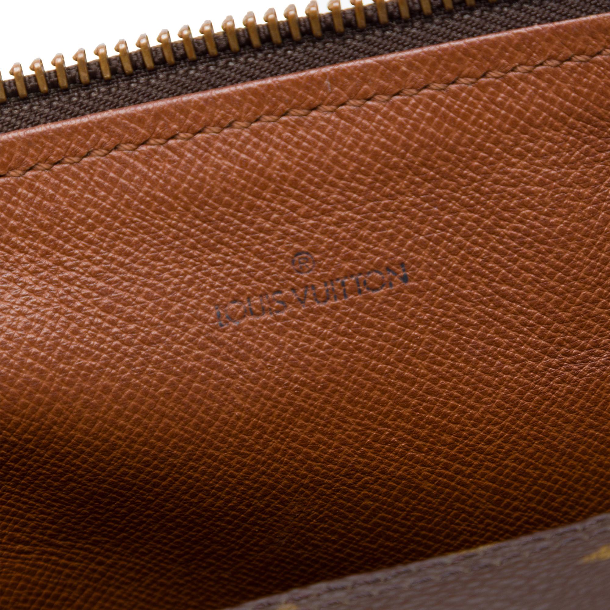 Louis Vuitton Monogram Papillon 30