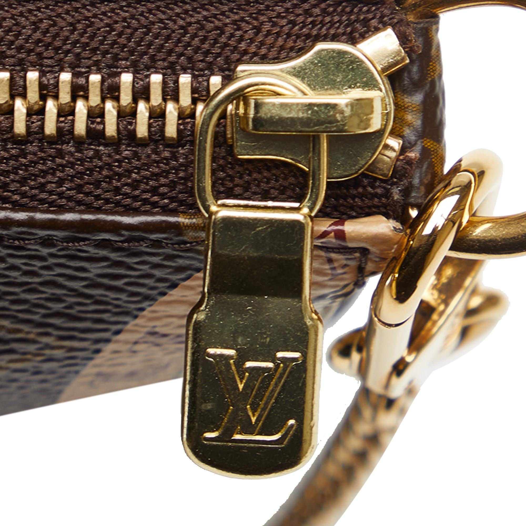 Louis Vuitton Monogram Patch Mini Pochette Accessoires (SHG-BmbQun)