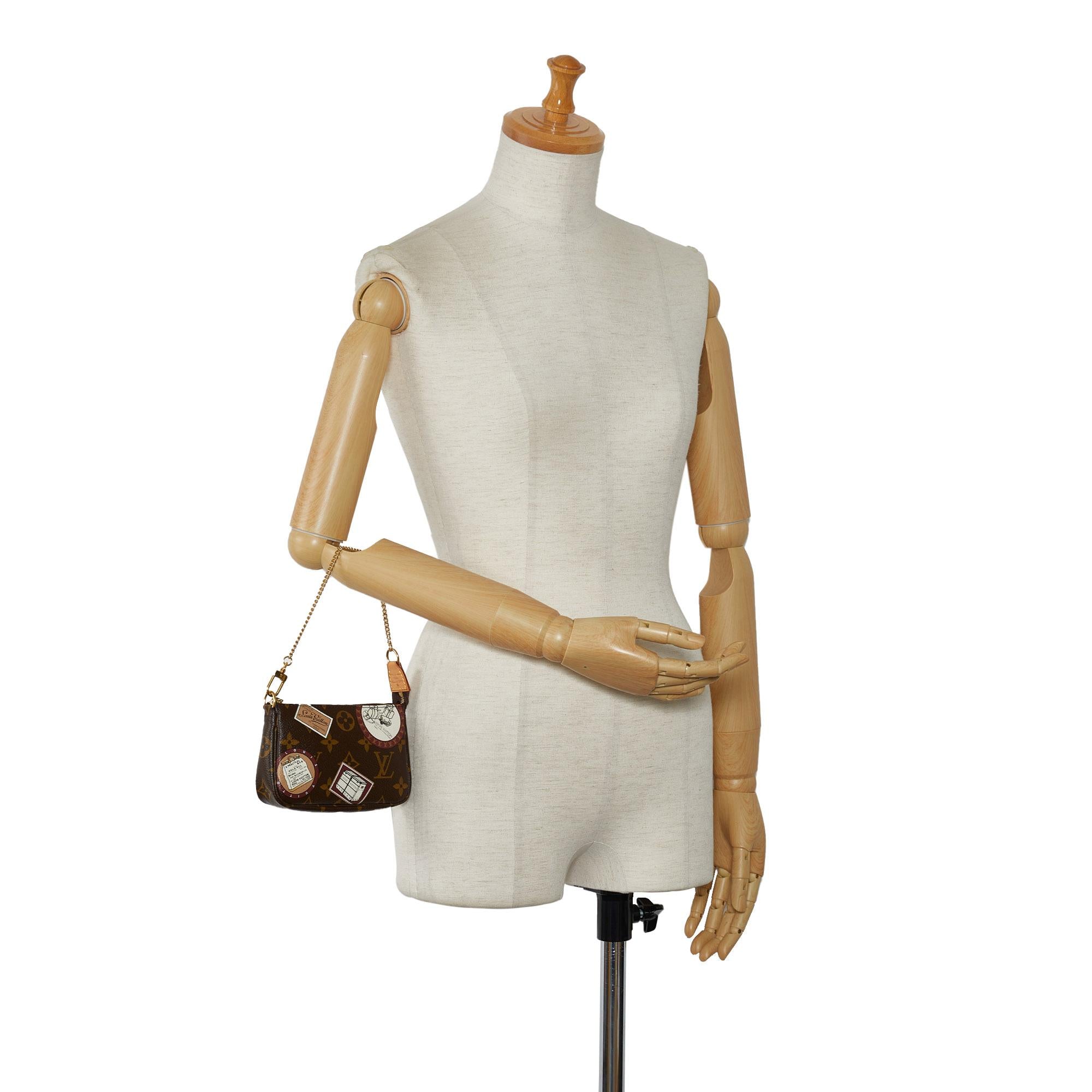 Louis Vuitton Monogram Patch Mini Pochette Accessoires (SHG-BmbQun)