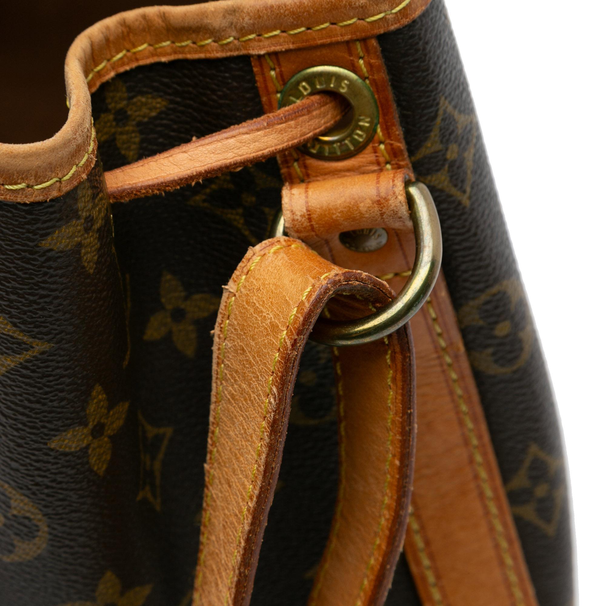 Louis Vuitton Monogram Petit Noe (SHG-E7wLLI)