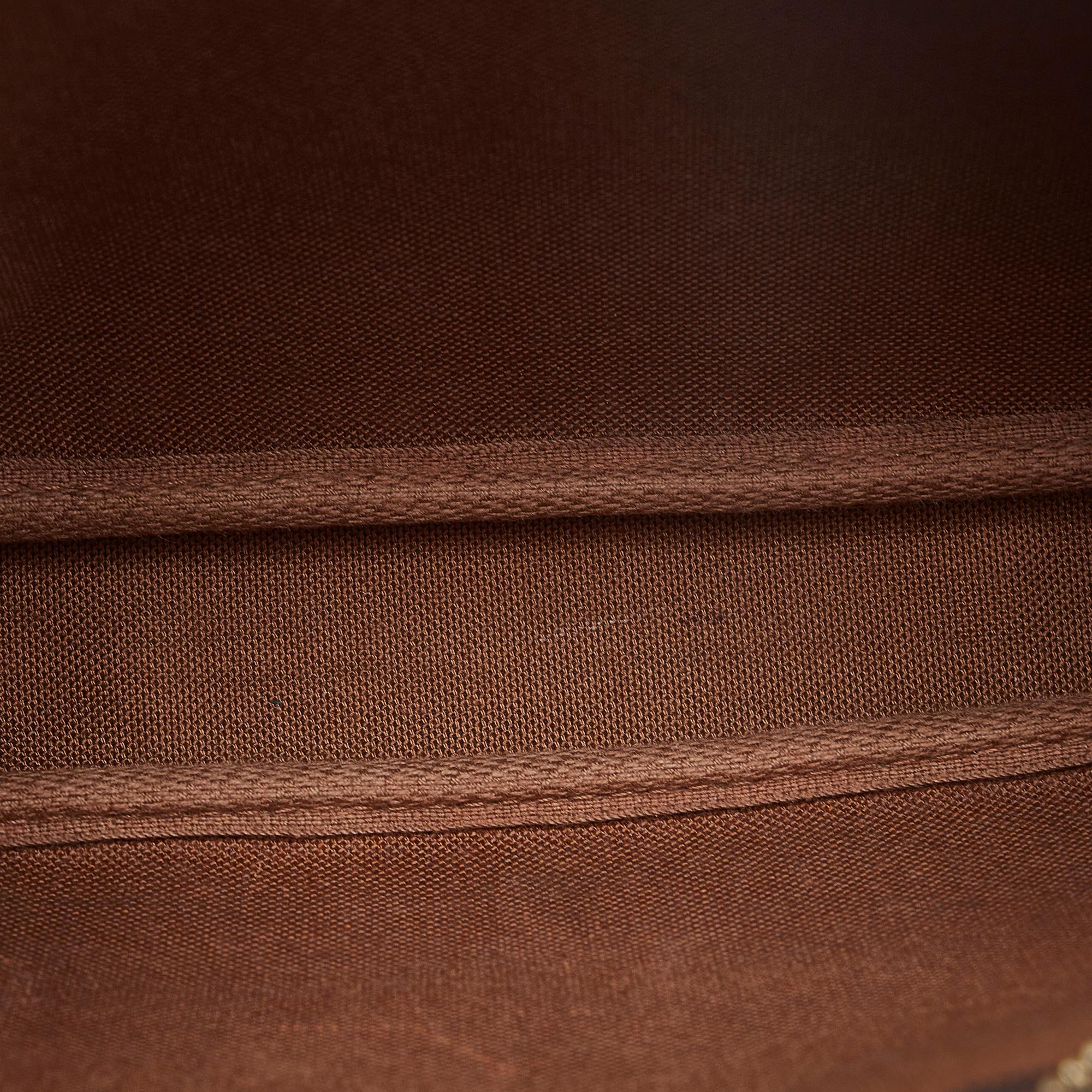 Louis Vuitton Monogram Pochette Accessoires Long Strap (SHG-B9aby9)